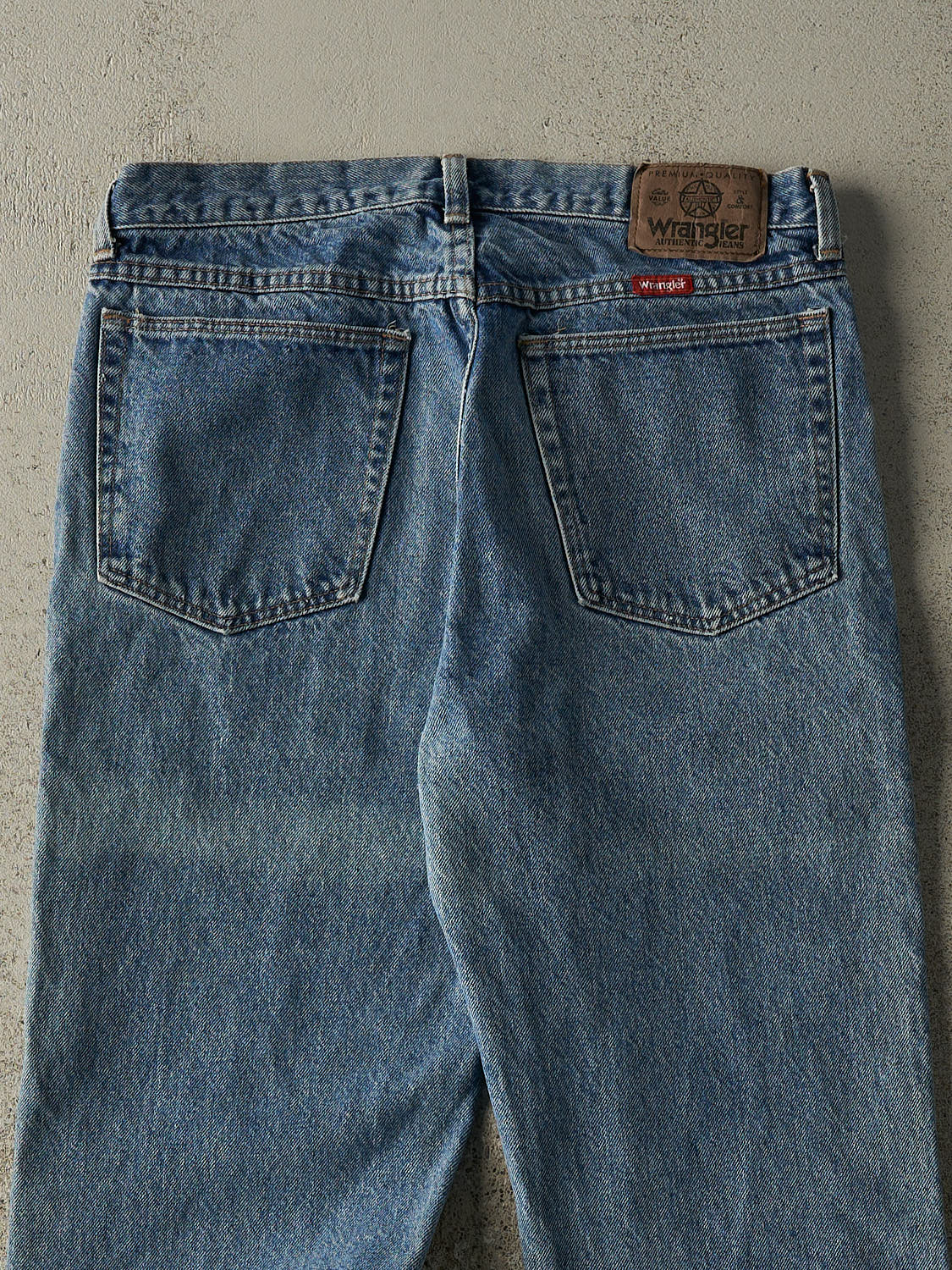 Vintage 80s Mid Wash Wrangler Jeans (31x32) - Image 5