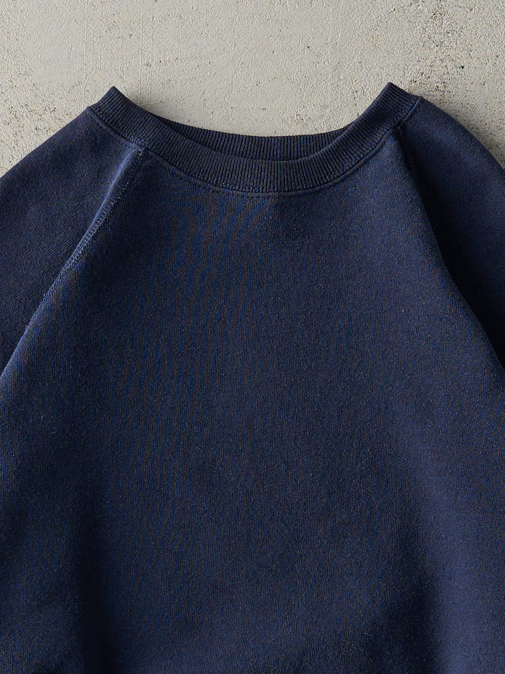 Vintage 80s Navy Blue Blank Boxy Crewneck (M) - Image 2