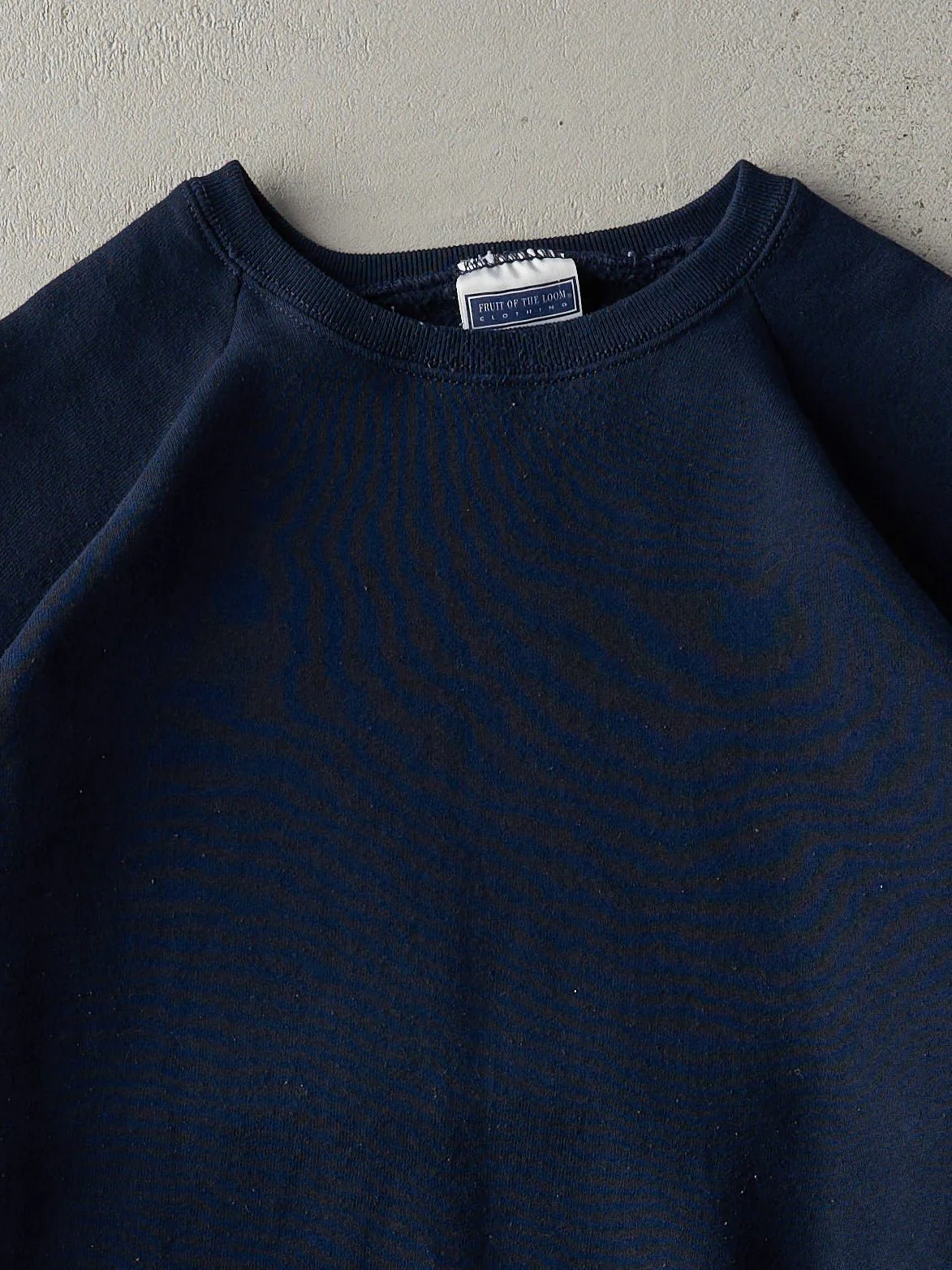 Vintage 80s Navy Blue Blank Crewneck (M) - Image 2