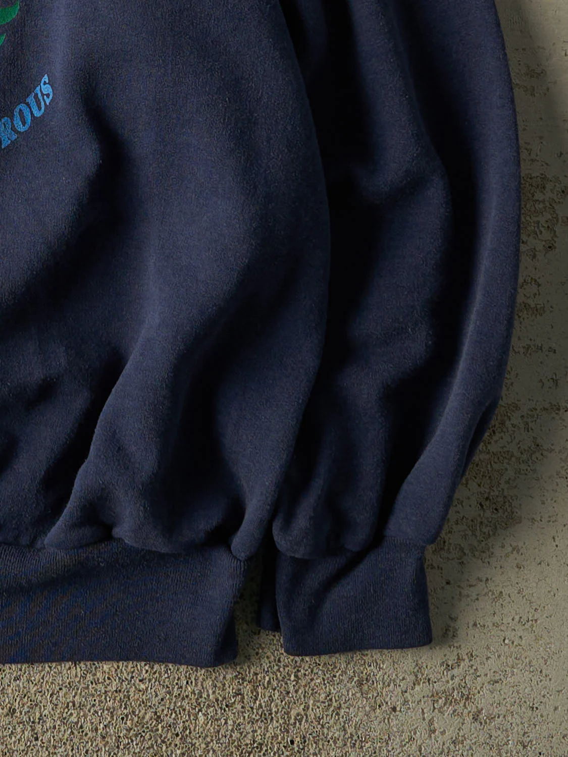 Vintage 80s Navy Blue Niagara Falls Crewneck (M/L) - Image 4