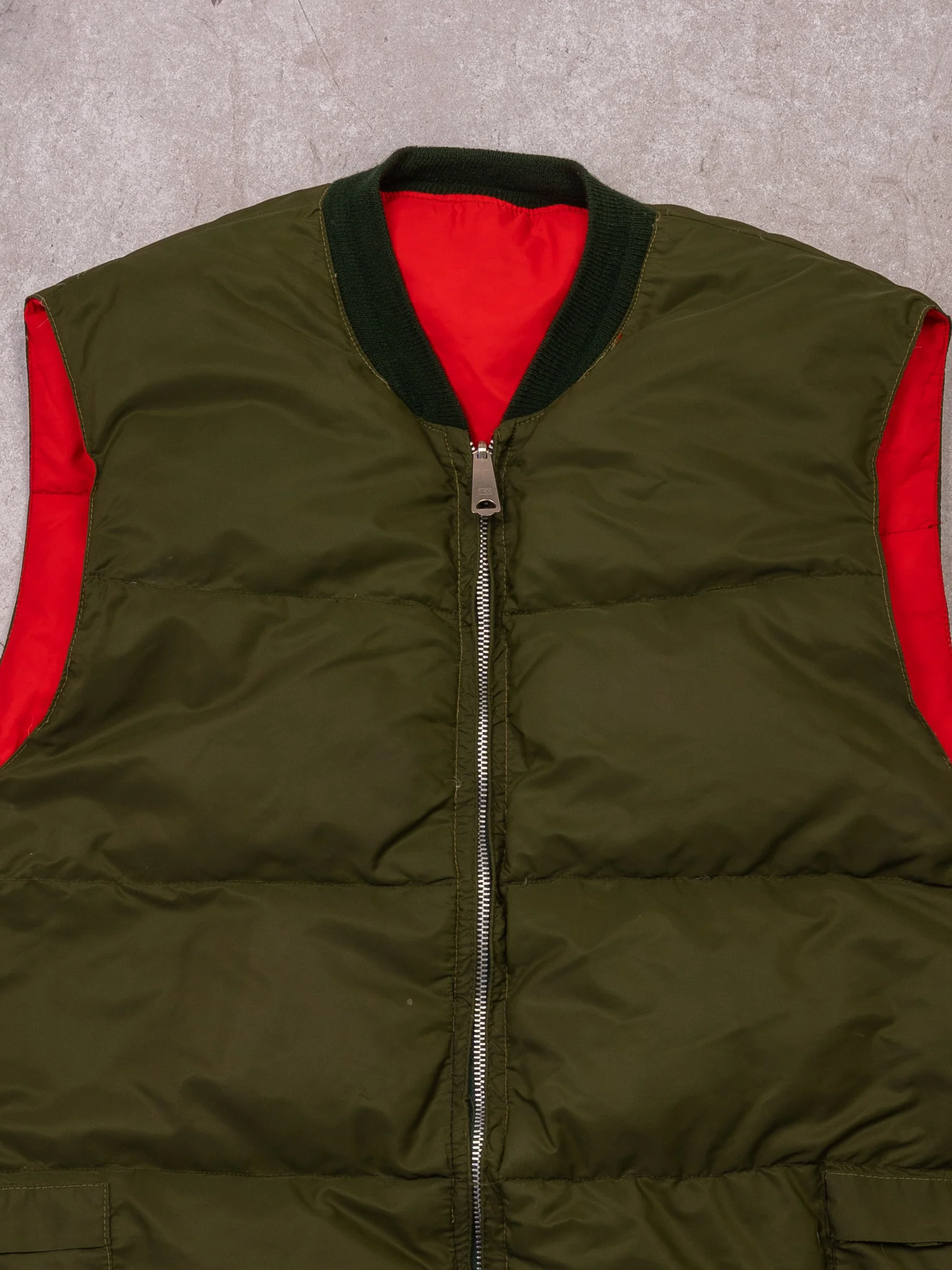 Vintage 80s Reversible Green + Red Puffer Vest (M/L) - Image 2