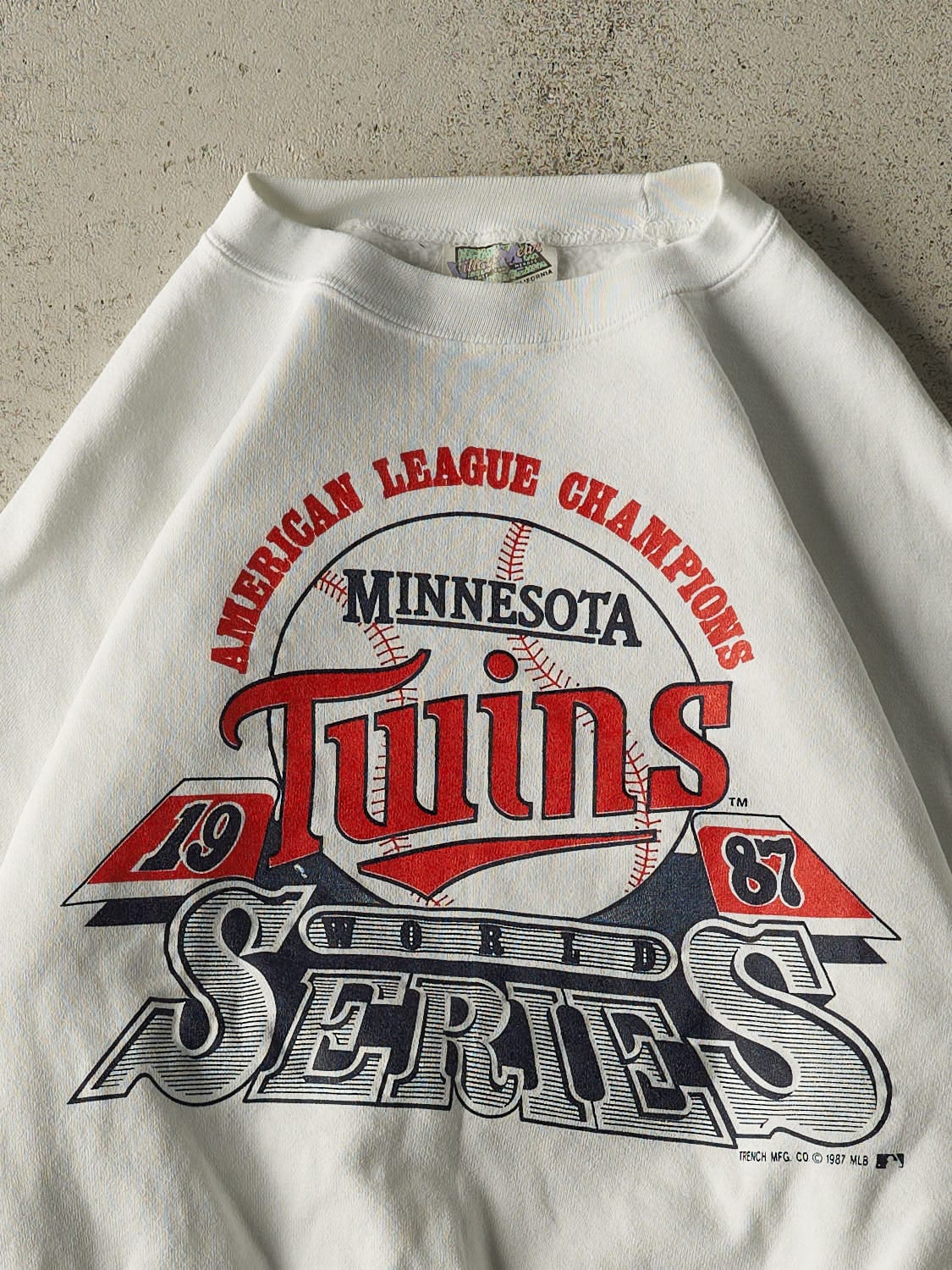 Vintage 87' White Minnesota Twins World Series Champions Crewneck (XS/S) - Image 2