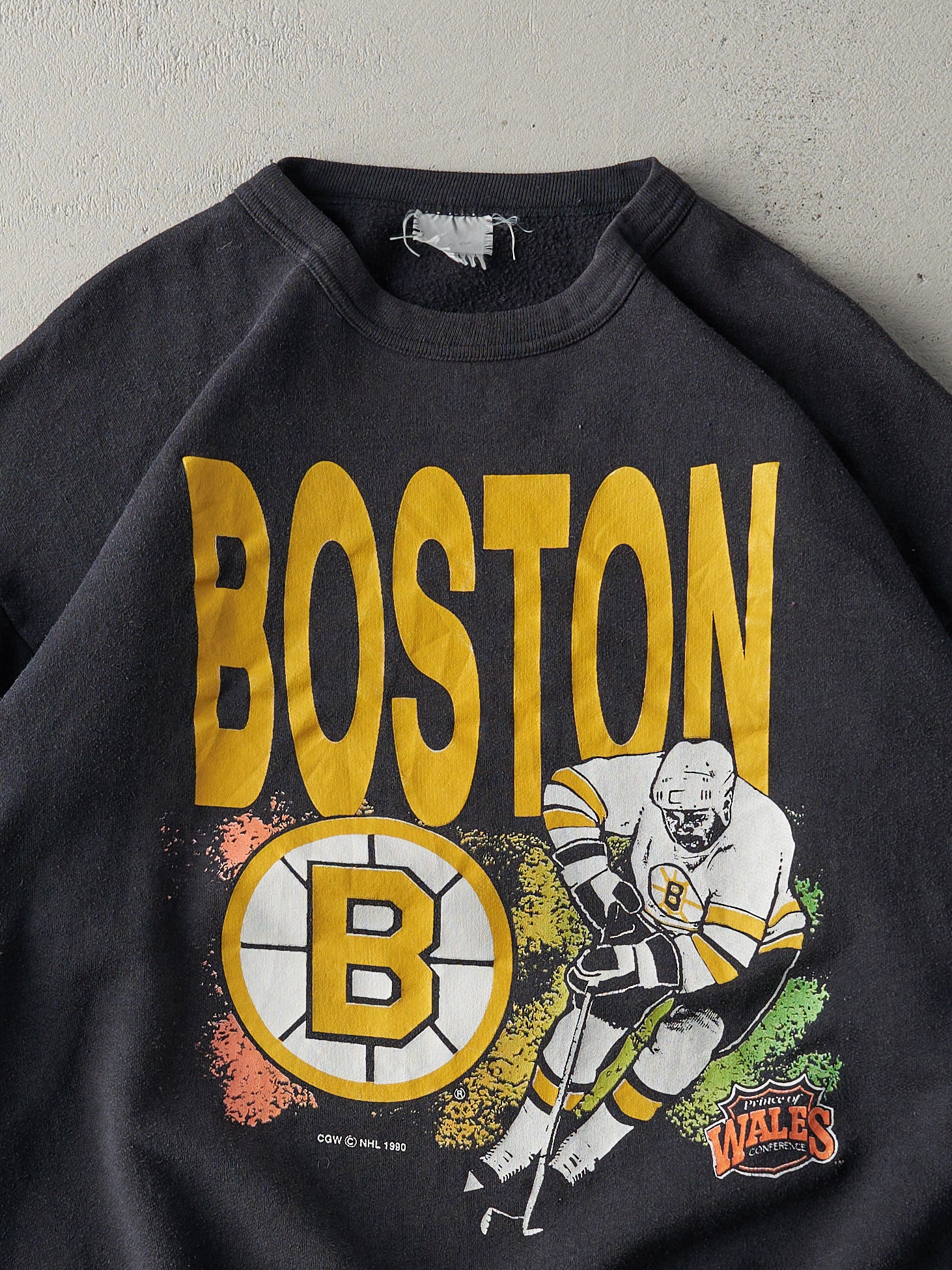 Vintage 90' Faded Black Boston Bruins Crewneck (L) - Image 2