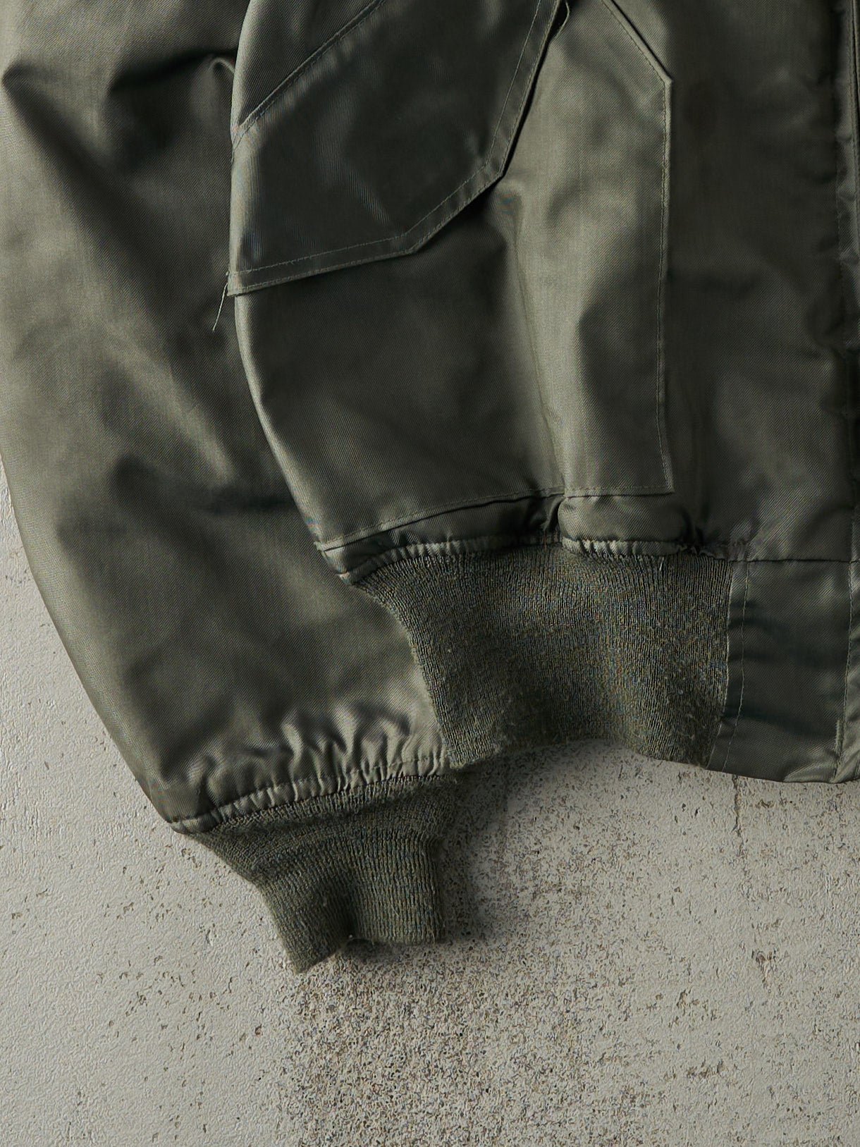 Vintage 90s Green Alpha Industries Flight Jacket (L) - Image 4