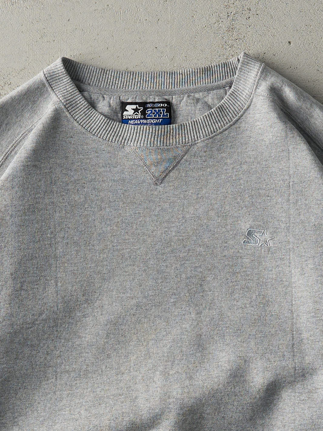 Vintage 90s Grey Embroidered Starter Boxy Crewneck (XL) - Image 2