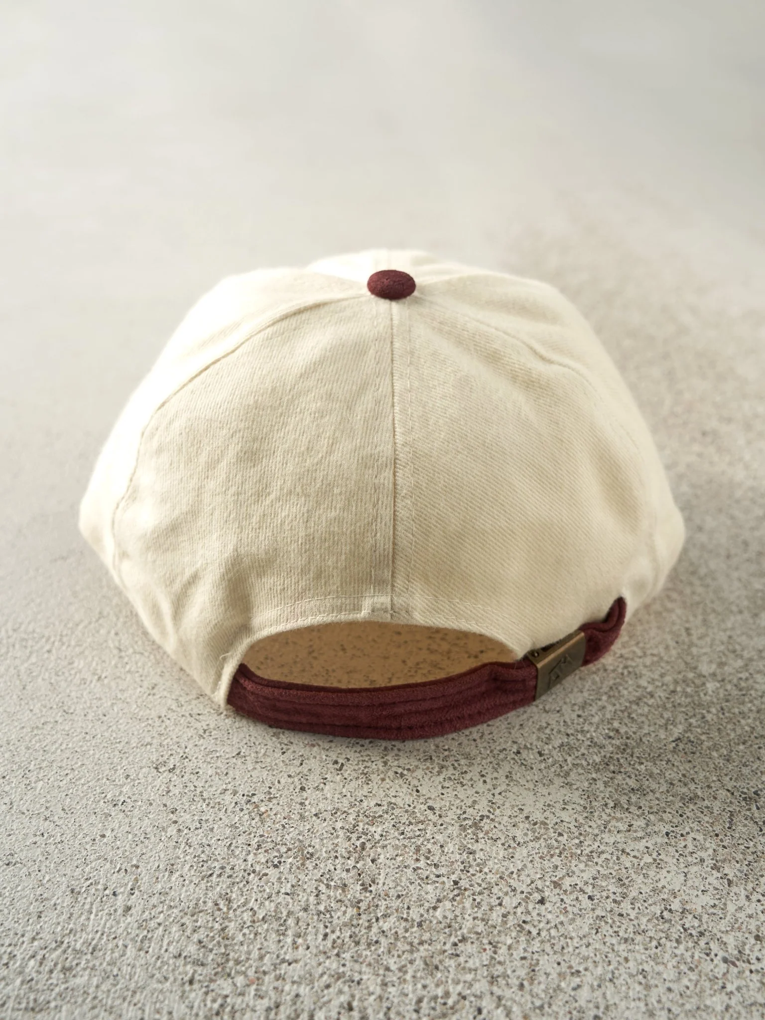 Vintage 90s Beige & Burgundy Embroidered Trico Strapback Hat - Image 3