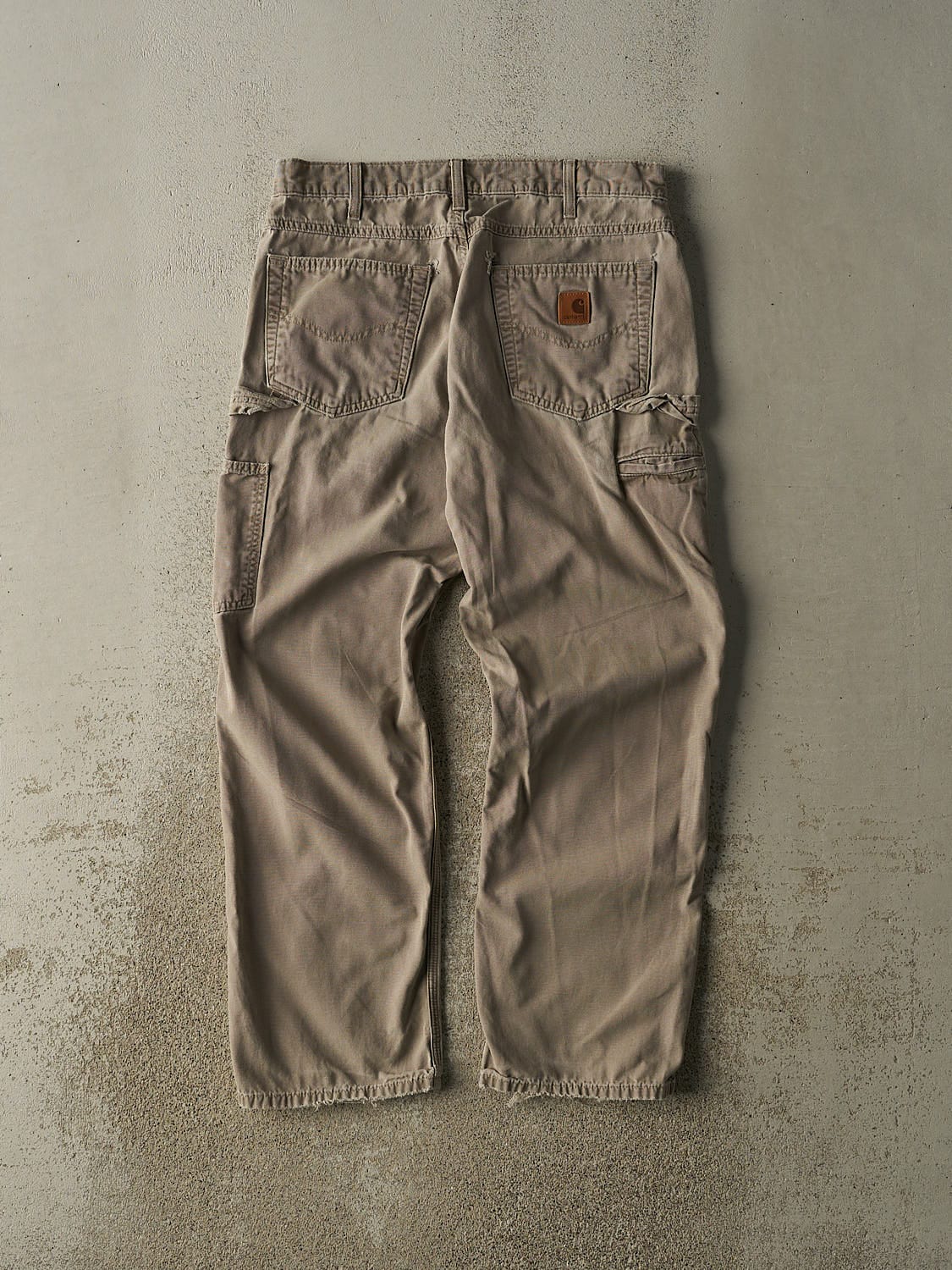 Vintage Y2K Beige Carhartt Carpenter Pants (32x30) - Image 2