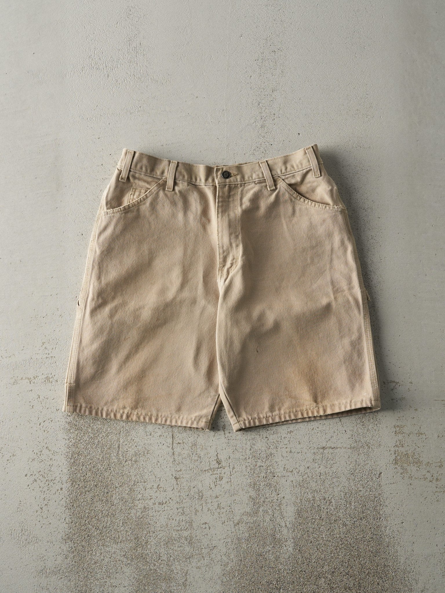 Vintage 90s Beige Dickies Carpenter Shorts (31x9)