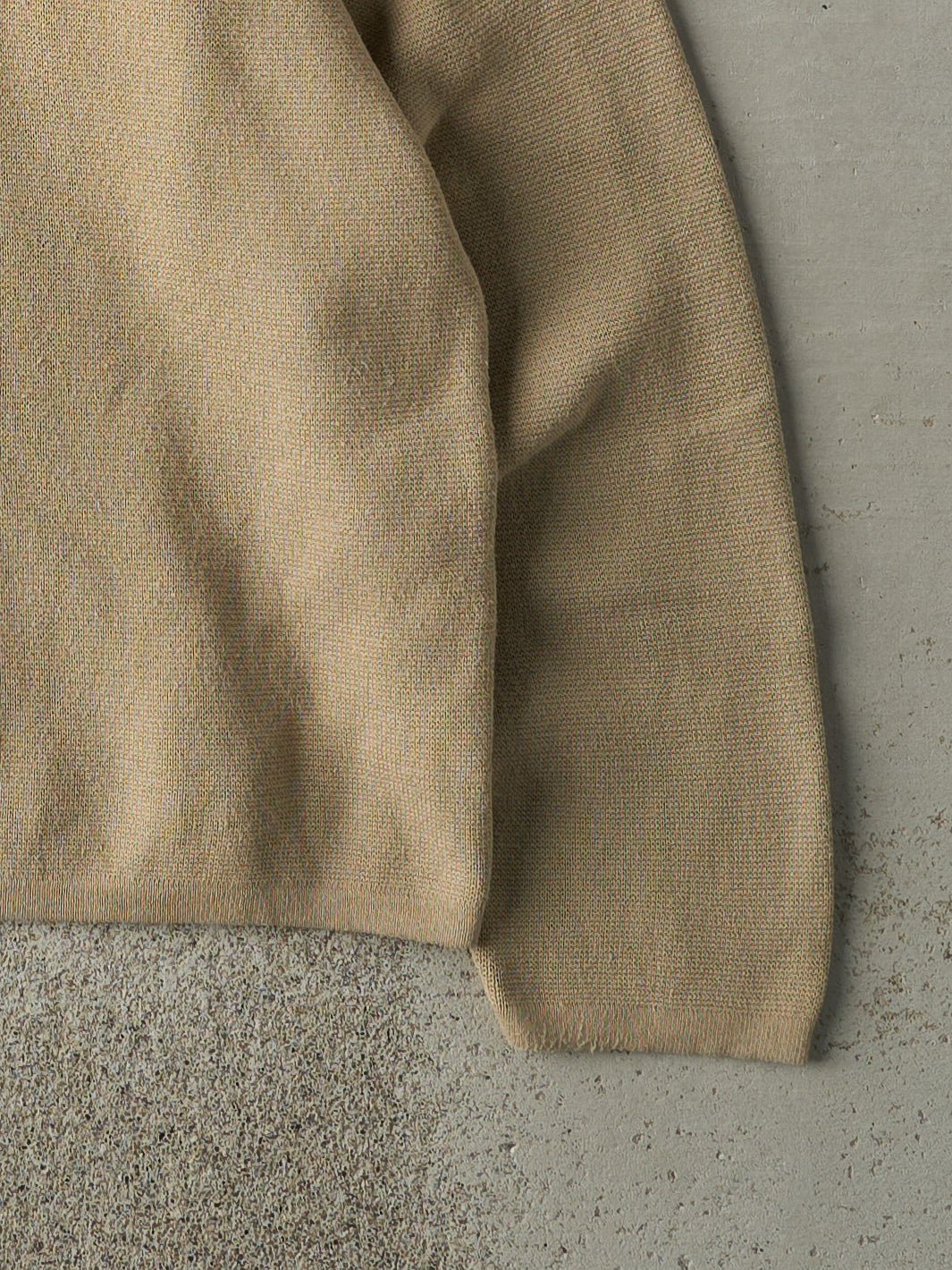 Vintage 90s Beige Gap V Neck Knit Pullover (L) - Image 3