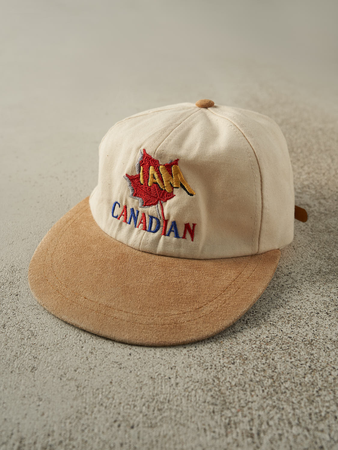 Vintage 90s Beige "I Am Canadian" Embroidered Leather Strapback - Image 2