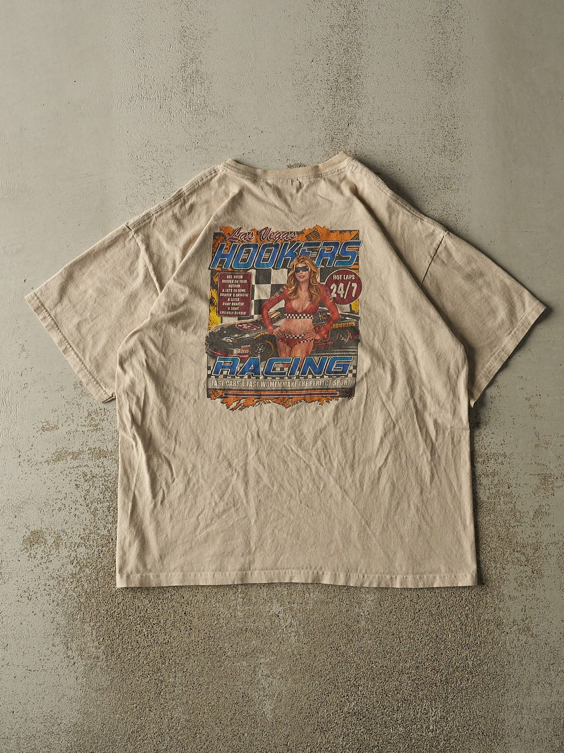Vintage Y2K Beige Las Vegas Race Tee (L/XL) - Image 2