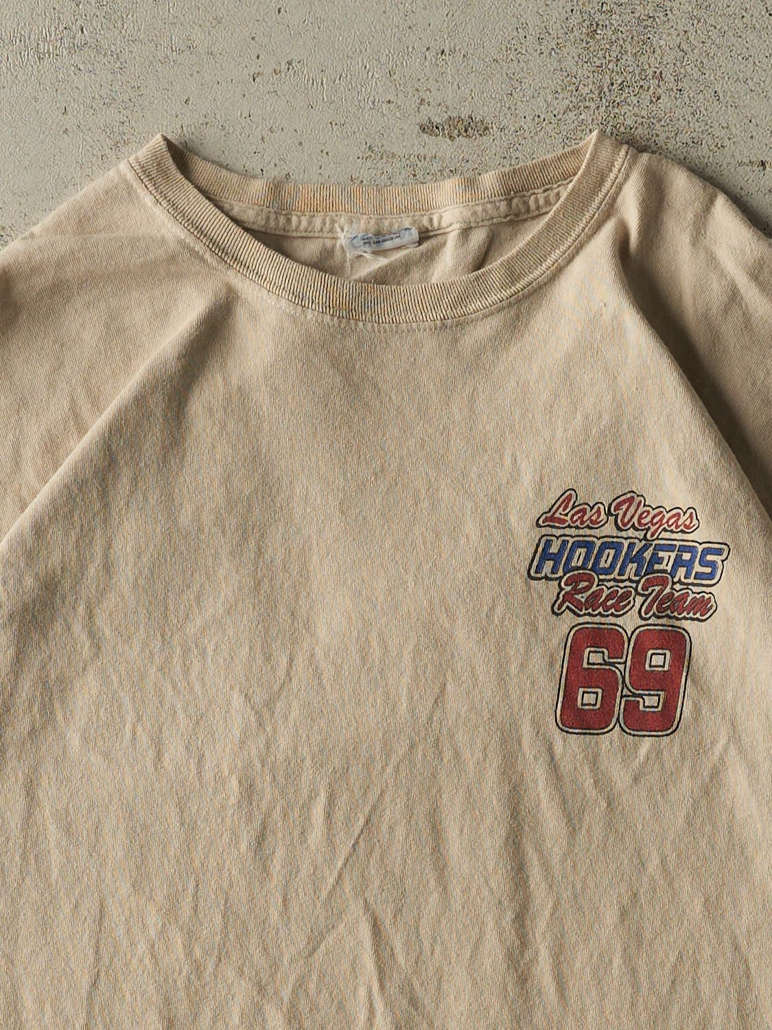Vintage Y2K Beige Las Vegas Race Tee (L/XL) - Image 3