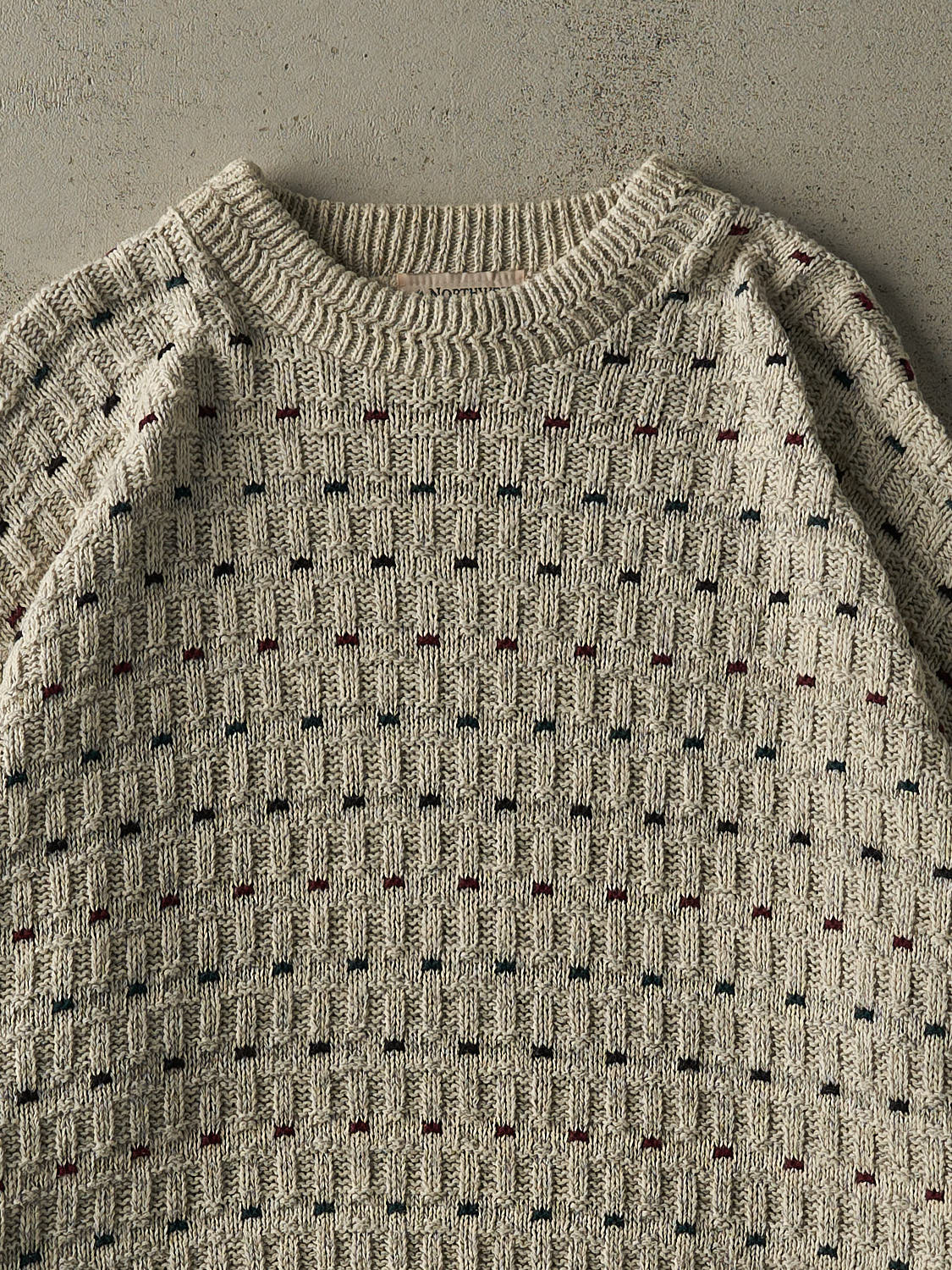 Vintage 90s Beige Patterned Knit Pullover (XXL) - Image 2