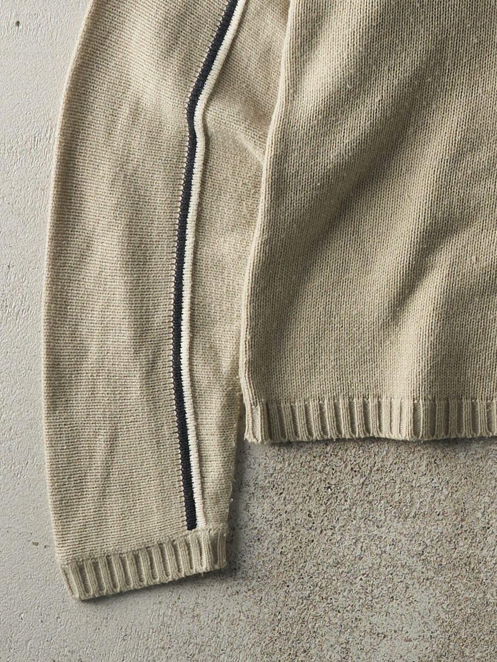 Vintage 90s Beige Striped Knit Sweatshirt (M/L) - Image 3