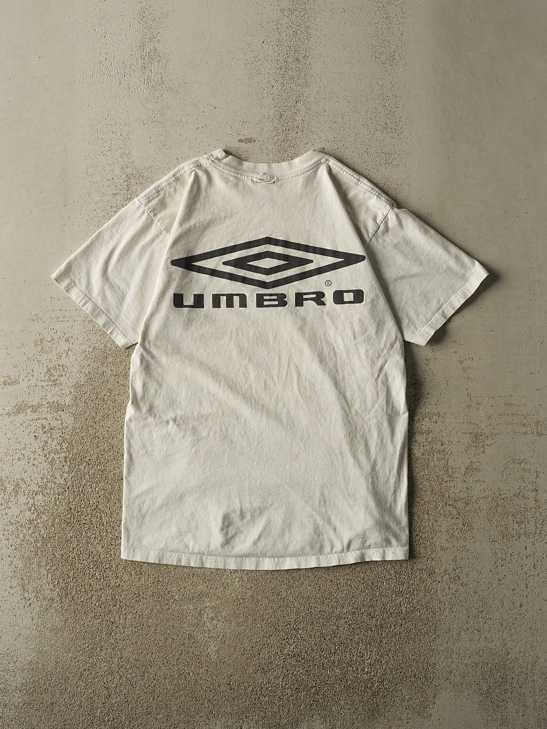 Vintage 90s Beige Umbro Tee (M/L) - Image 2