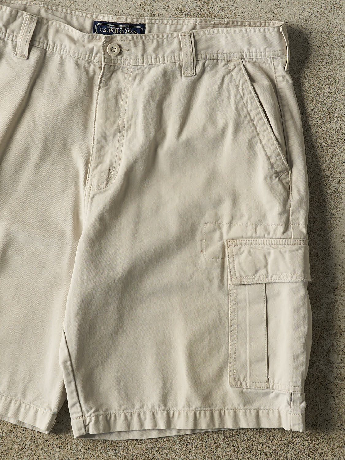 Vintage 90s Beige US Polo Assn Cargo Shorts (38x10.5) - Image 3