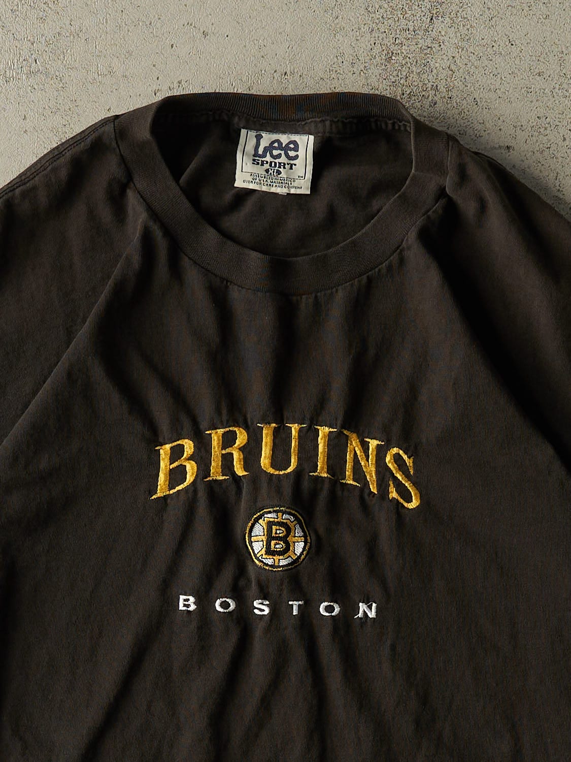 Vintage 90s Black Boston Bruins Embroidered Tee (L/XL) - Image 2
