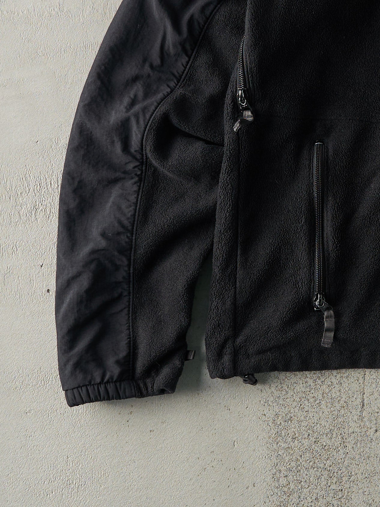 Vintage 90s Black Columbia Fleece Zip Up Sweater (M) - Image 3