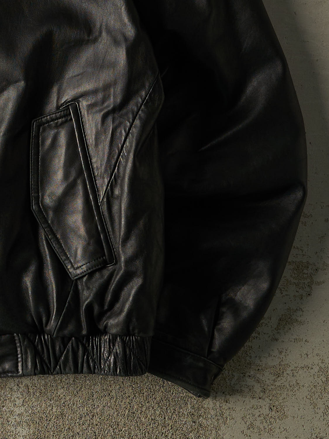 Vintage 90s Black Denver Hayes Leather Bomber Jacket (M/L) - Image 5