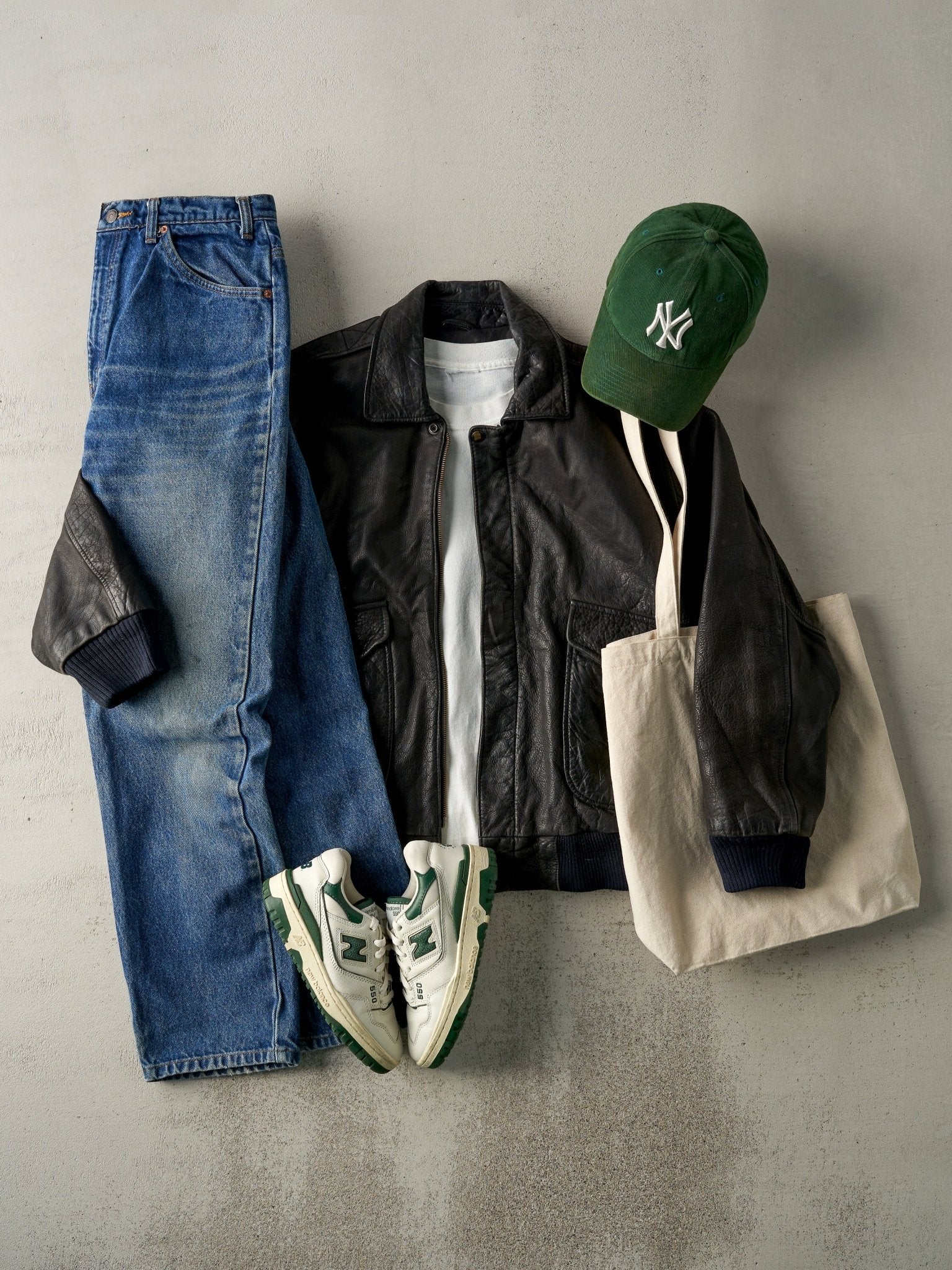 Vintage 90s Black Expressions Street Wise Soft Leather Jacket (M) - Image 2