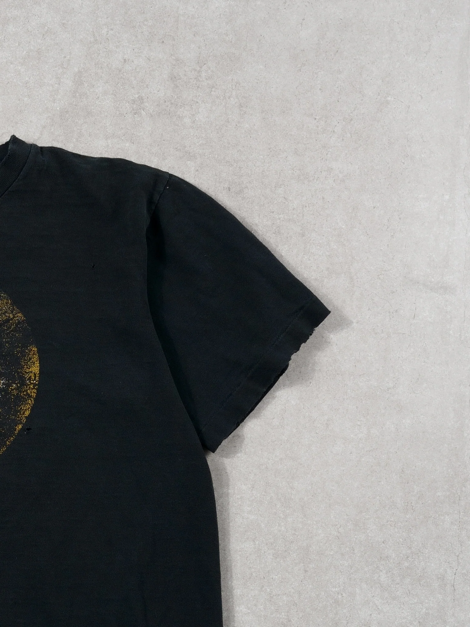 Vintage 90s Black Faded Hidden Graphic Tee (M) - Image 3