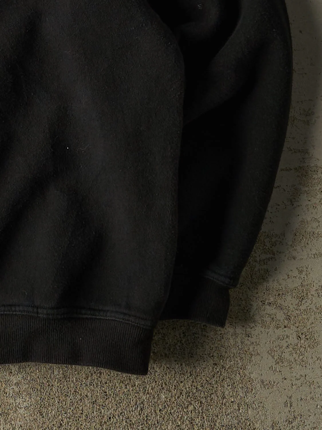 Vintage 90s Black Fila Embroidered Crewneck (L/XL) - Image 4