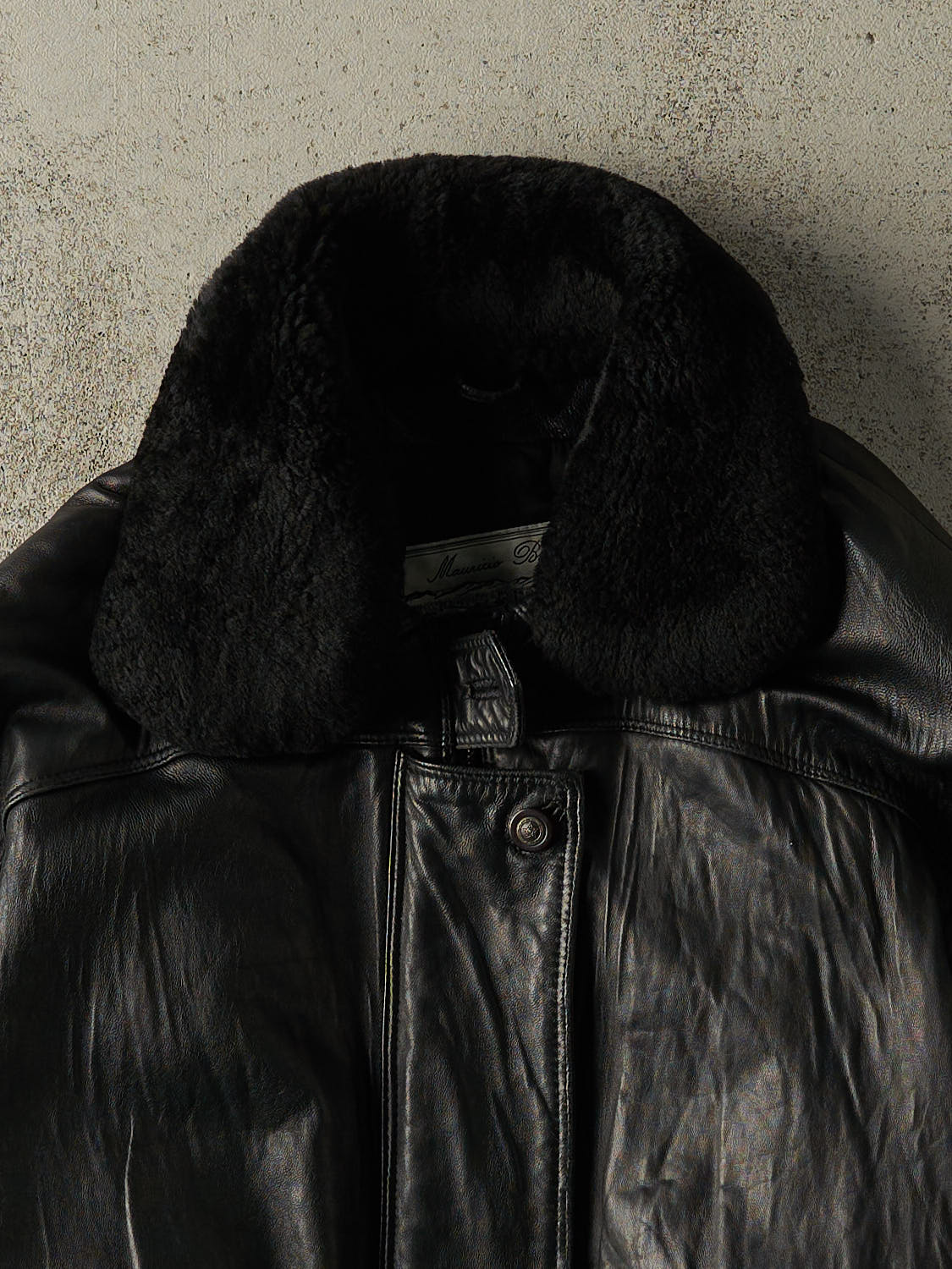 Vintage 90s Black Fur Collared Aviator Style Leather Jacket (S/M) - Image 4