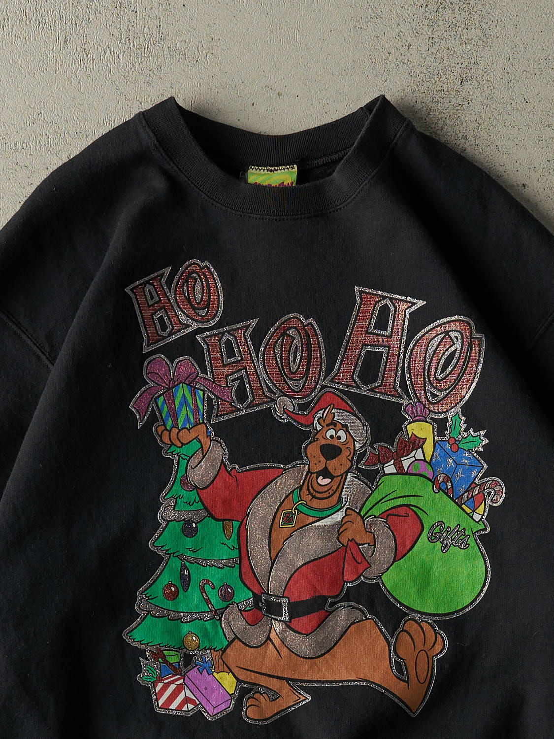 Vintage 90s Black Scooby Doo "Ho Ho Ho" Crewneck (M/L) - Image 2