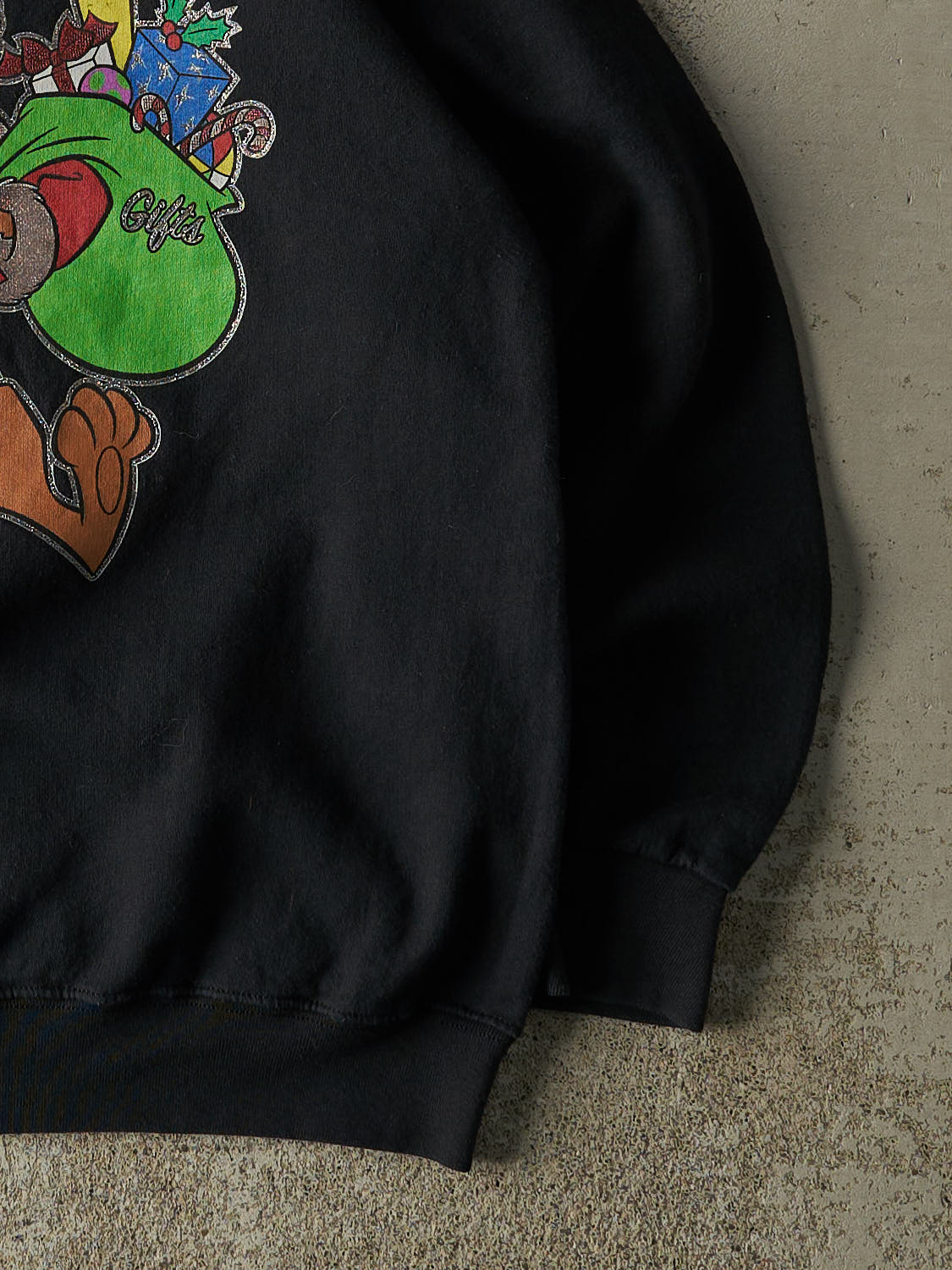 Vintage 90s Black Scooby Doo "Ho Ho Ho" Crewneck (M/L) - Image 4