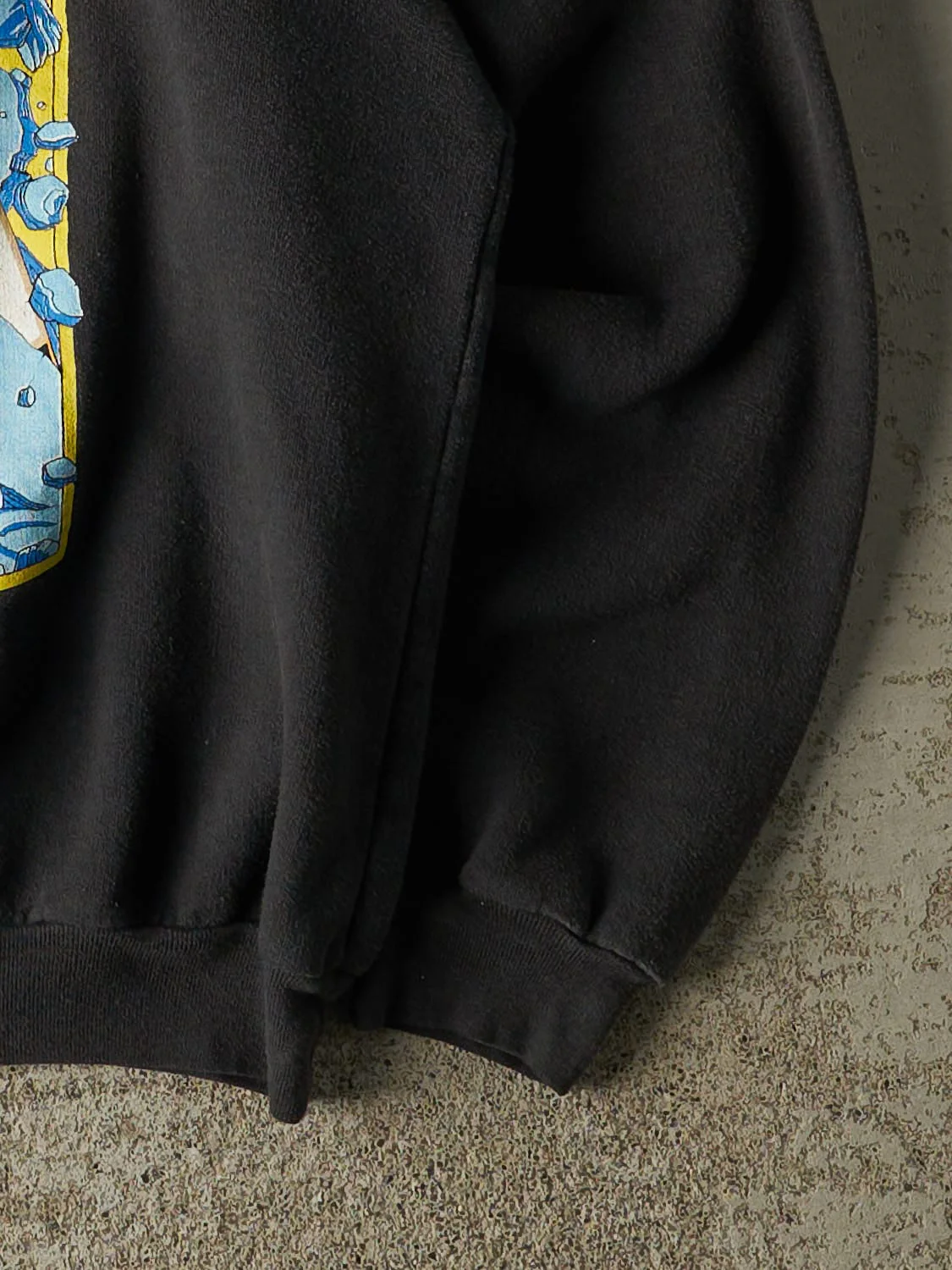 Vintage 80s Black Labatt Crewneck (M) - Image 4