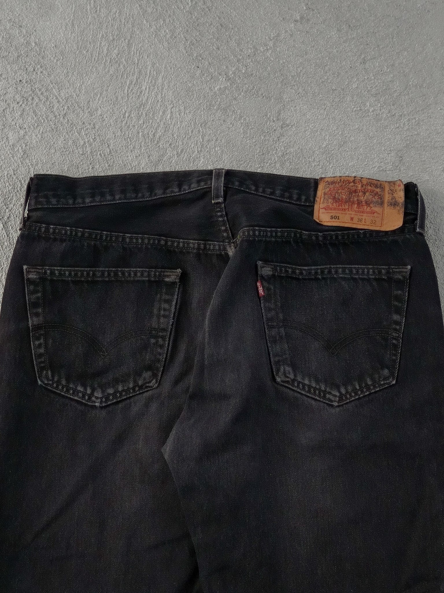 Vintage 90s Black Levi's 501 Denim Pants (36x28) - Image 4