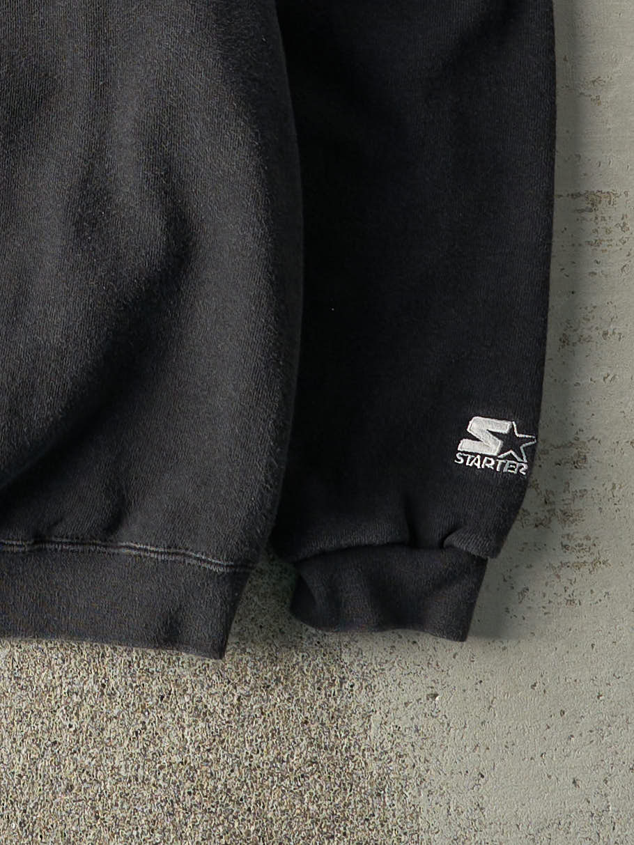 Vintage 90s Black Minnesota Vikings Crewneck (M) - Image 3