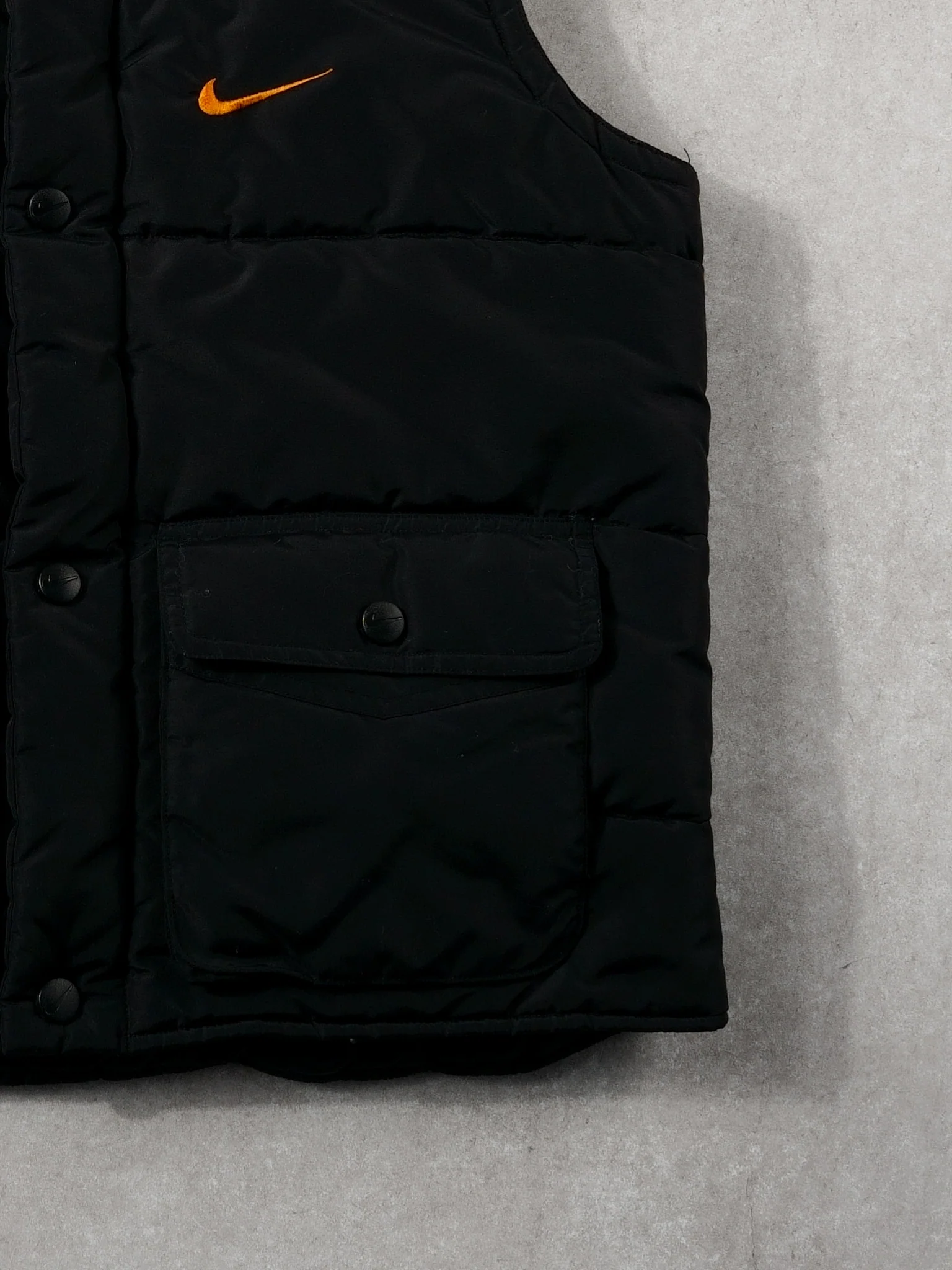 Vintage 90s Black + Orange Nike Puffer Vest (M) - Image 5