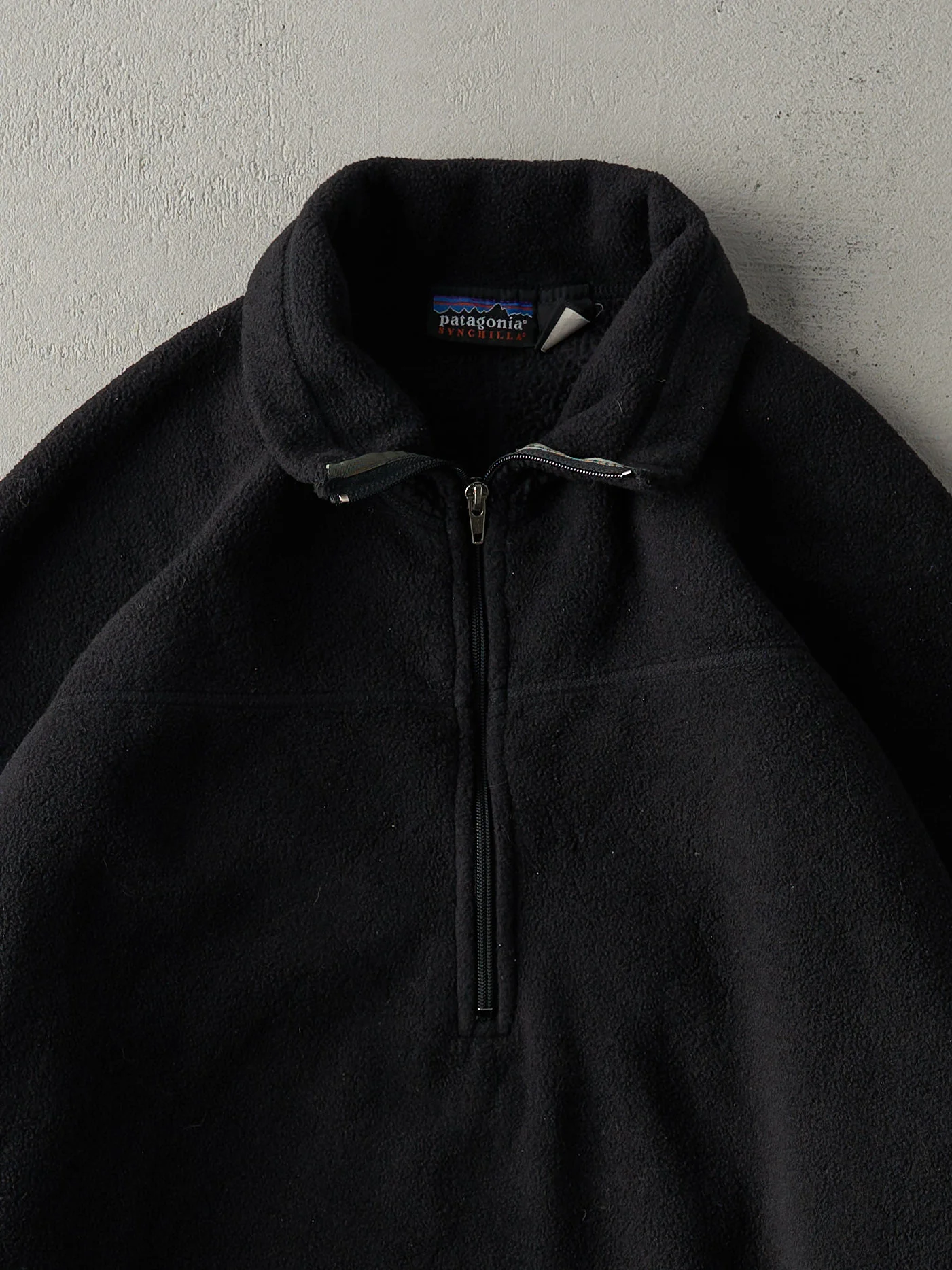 Vintage 90s Black Patagonia Synchilla Fleece Quarter Zip Sweater (L) - Image 2