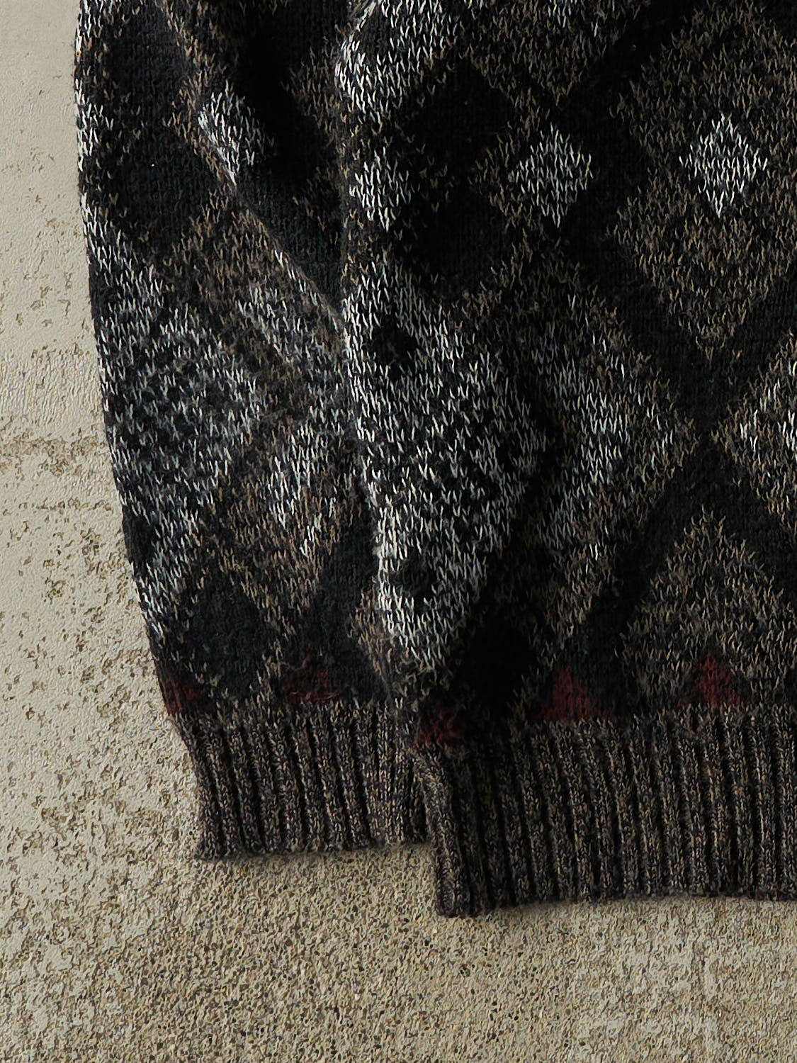 Vintage 90s Black Patterned Knit (L) - Image 3