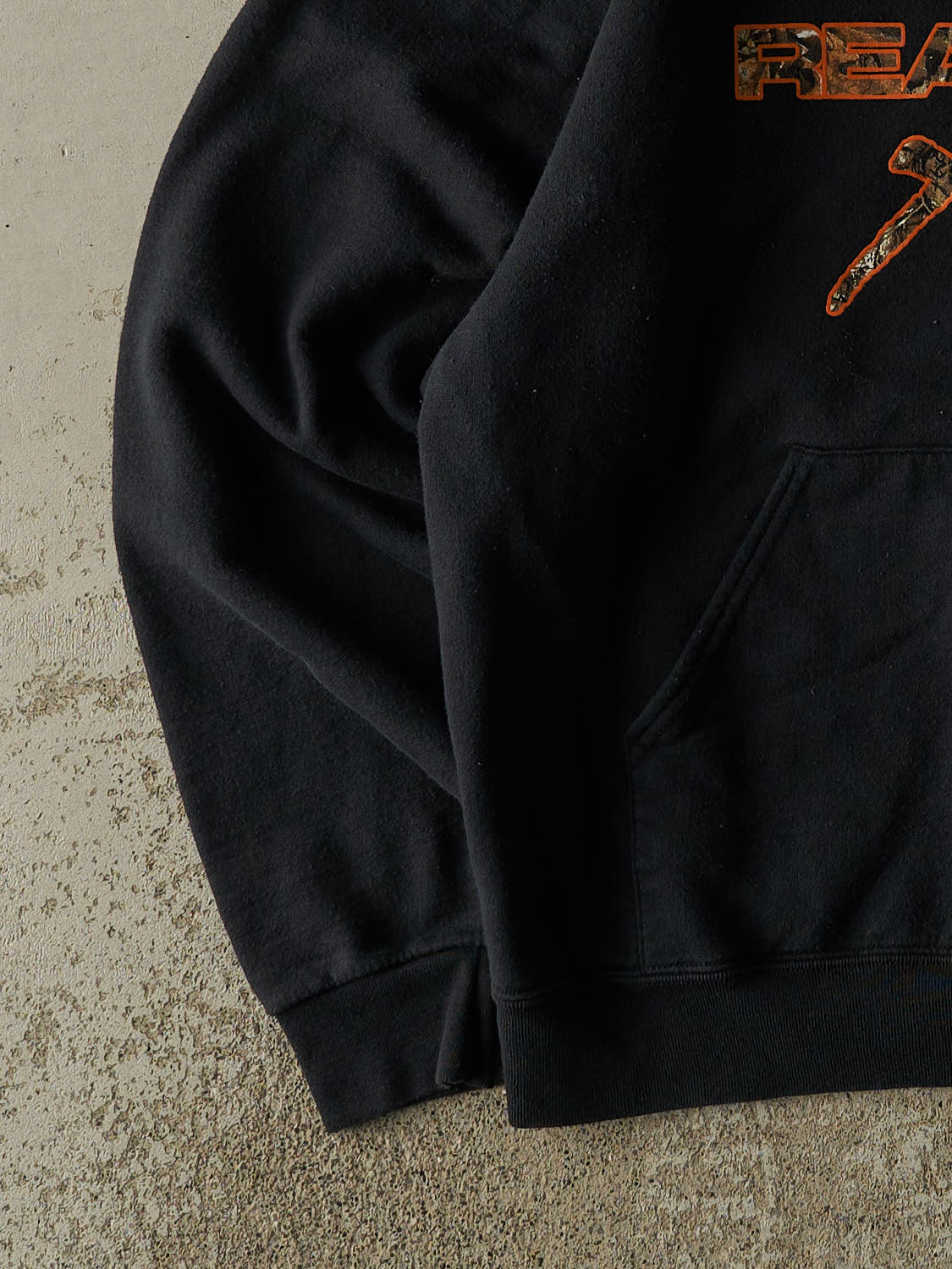 Vintage Y2K Black Realtree Logo Hoodie (M/L) - Image 3