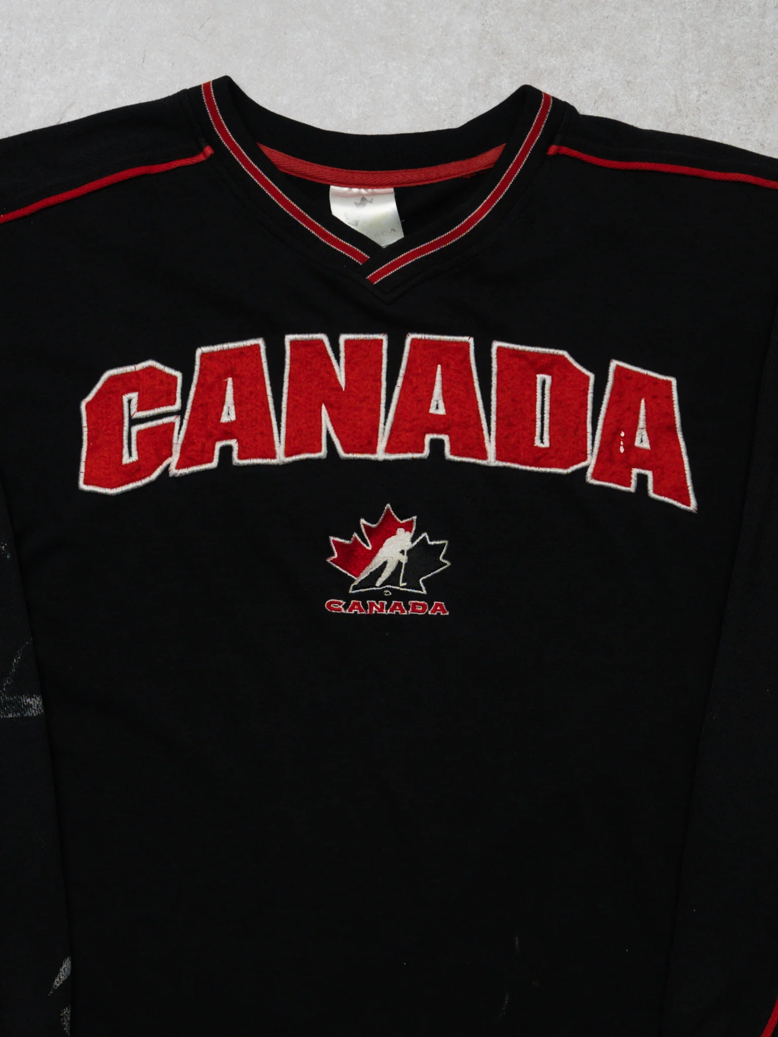 Vintage 90s Black + Red Hockey Canada Long Sleeve (M) - Image 2