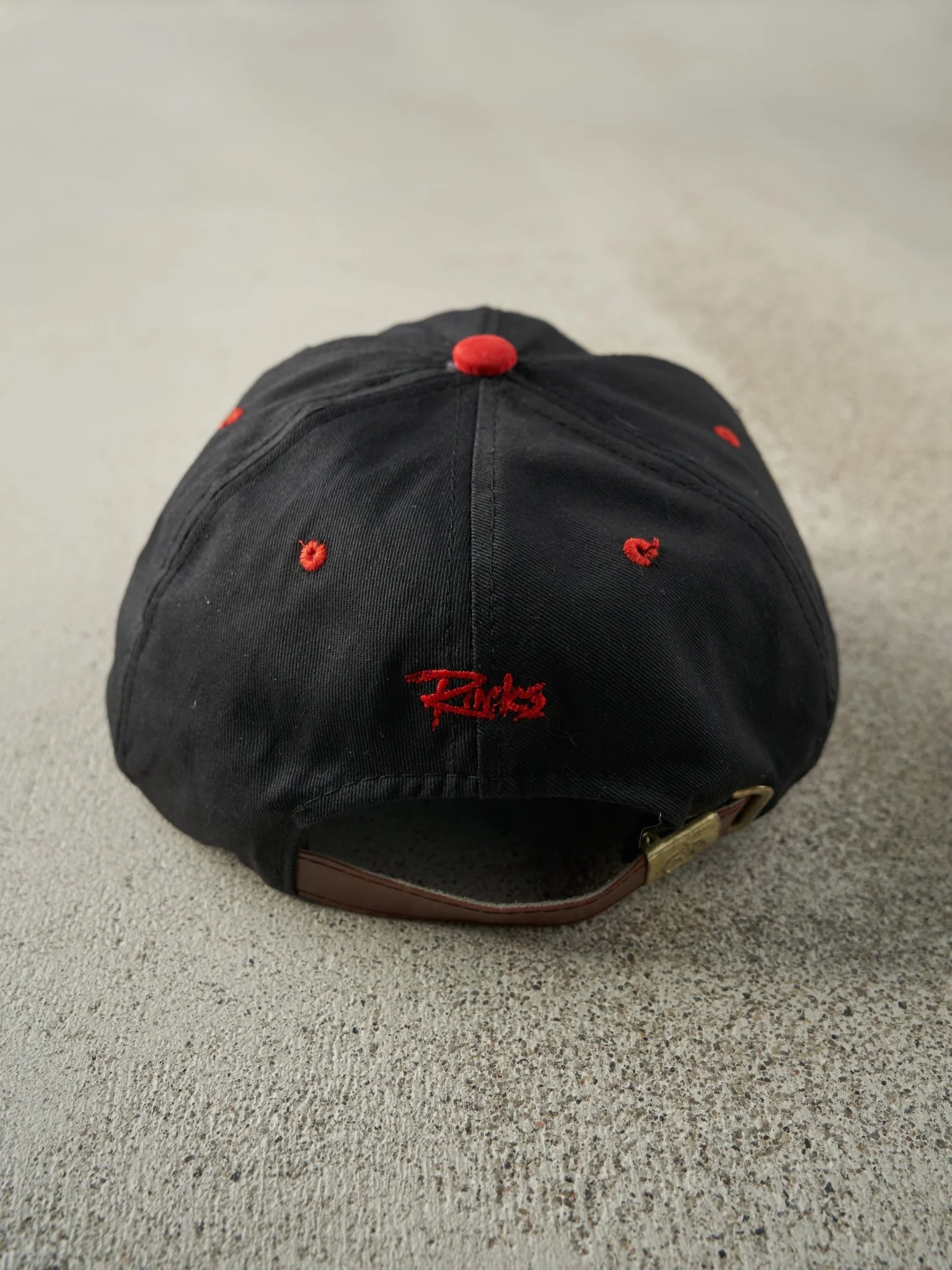 Vintage 90s Black & Red Molson Canadian Rocks Leather Strapback - Image 3