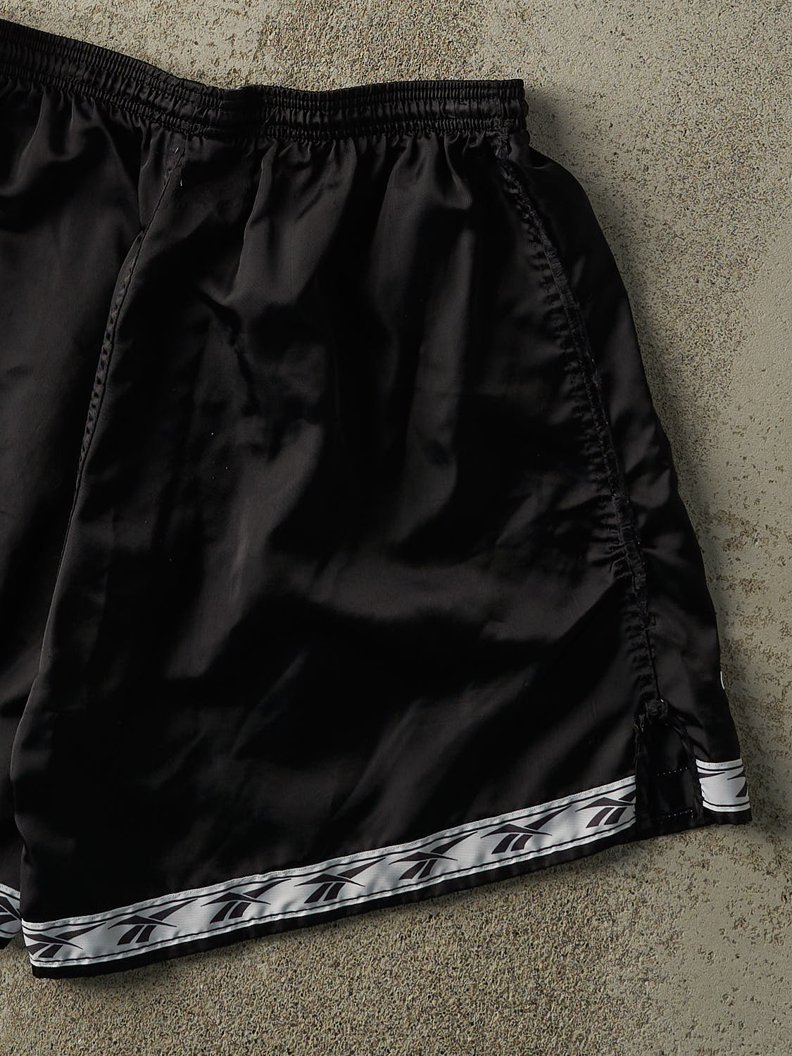 Vintage 90s Black Reebok Track Shorts (28x7) - Image 4