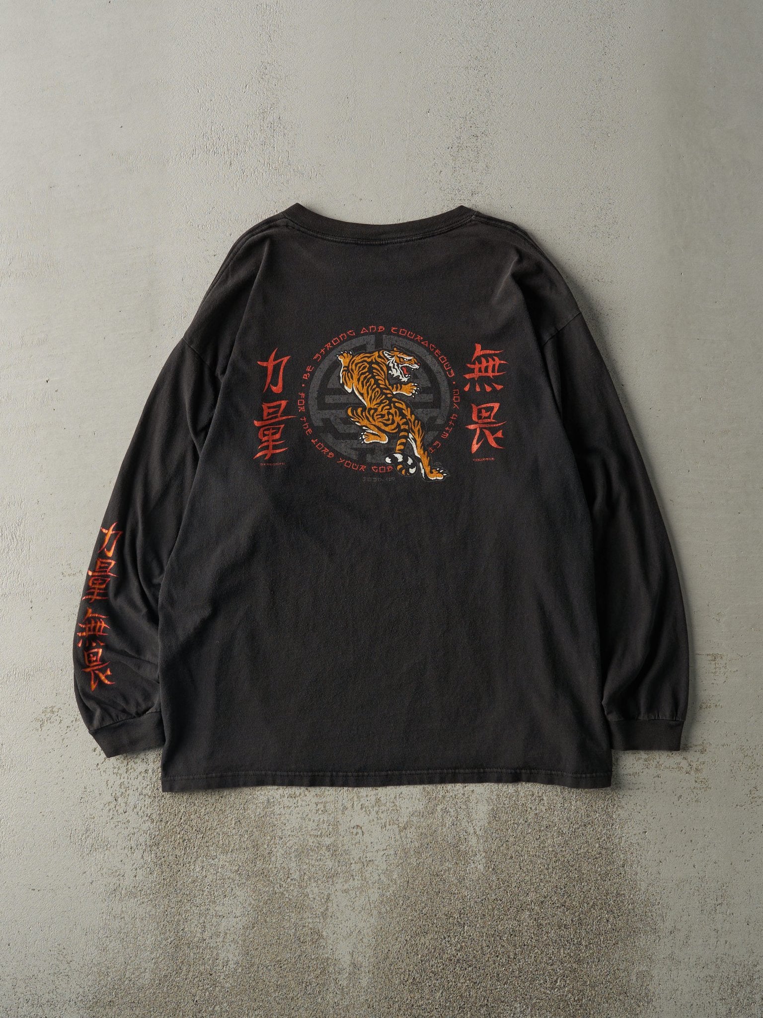 Vintage 90s Black Tiger Religious Bible Verse Long Sleeve (L) - Image 2