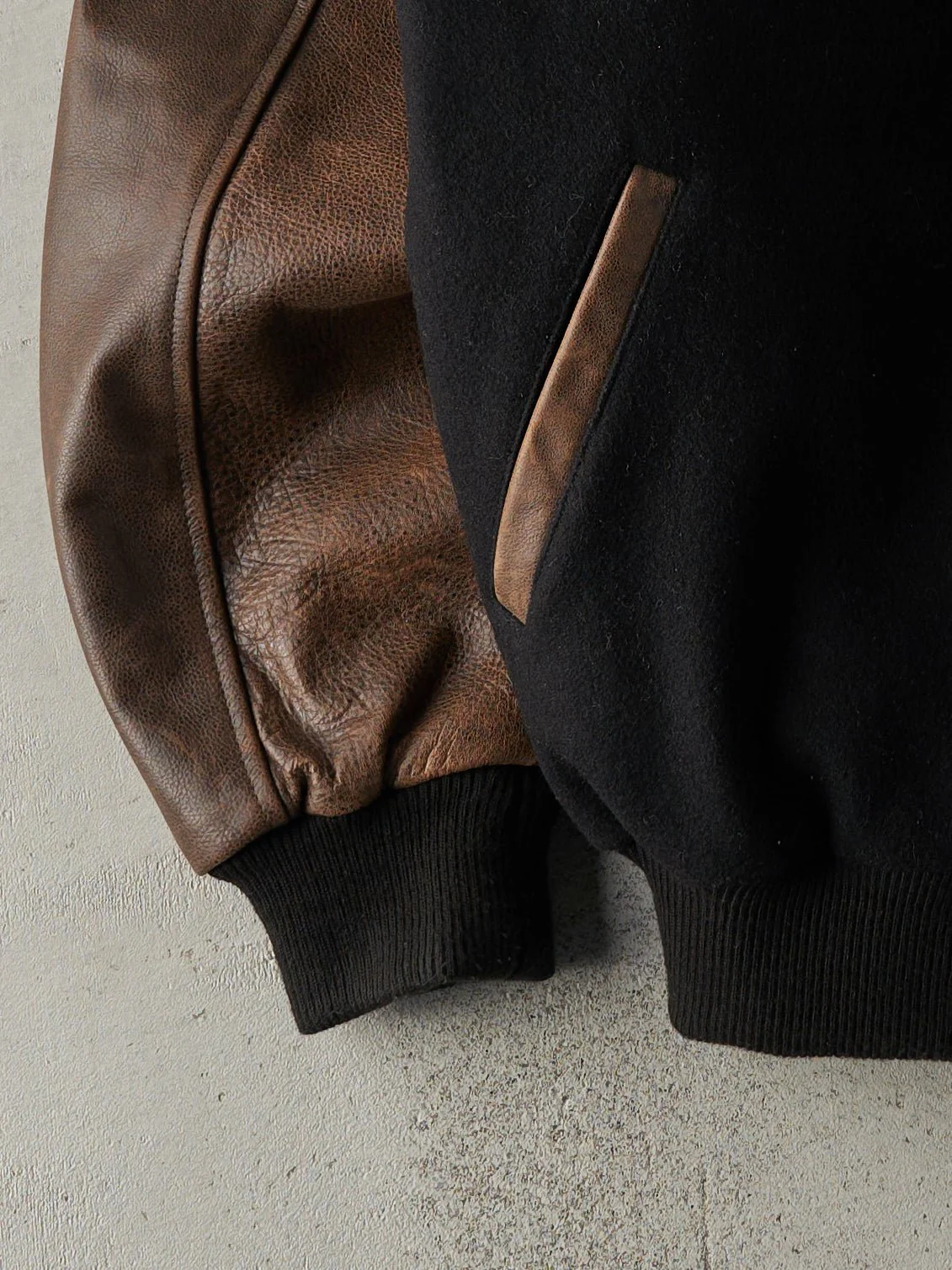 Vintage 90s Black UFCW Union Wool and Leather Varsity Jacket (M) - Image 3