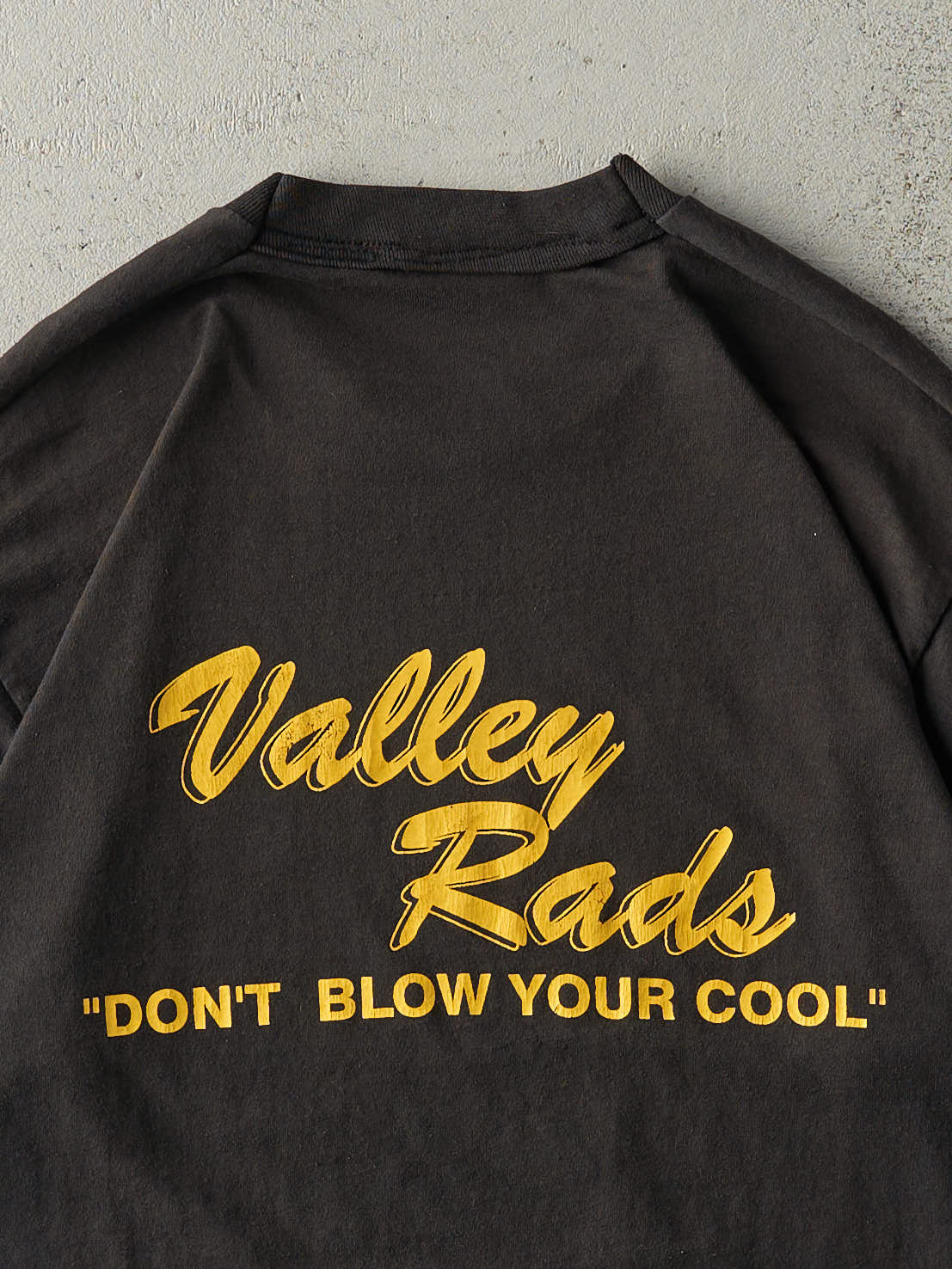 Vintage 90s Black Valley Radiators Single Stitch Tee (M) - Image 4