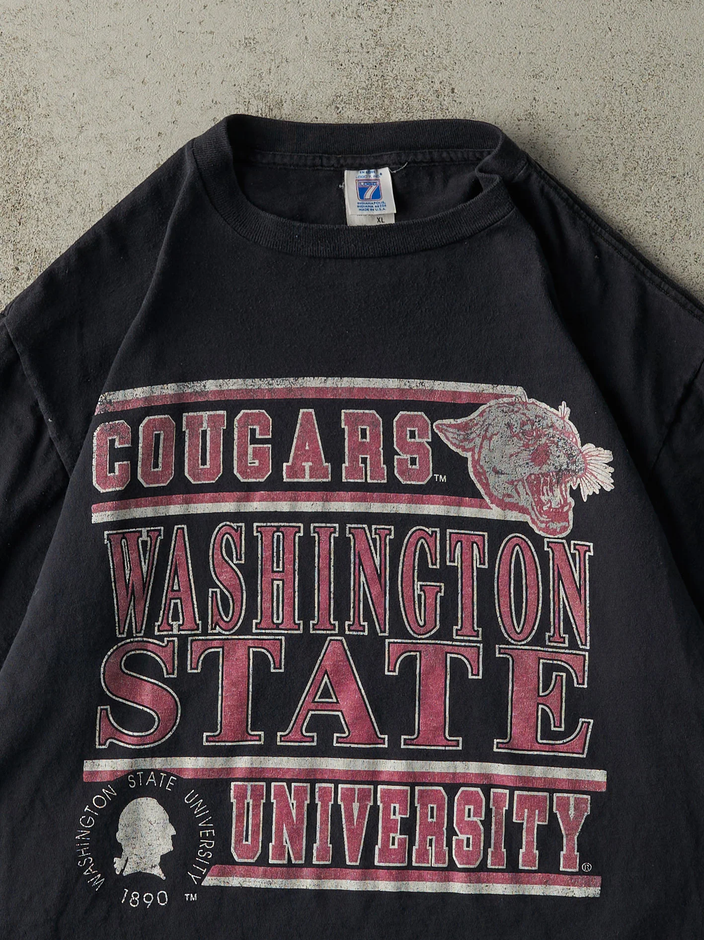 Vintage 90s Black Washington State Cougars Single Stitch Tee (L/XL) - Image 2