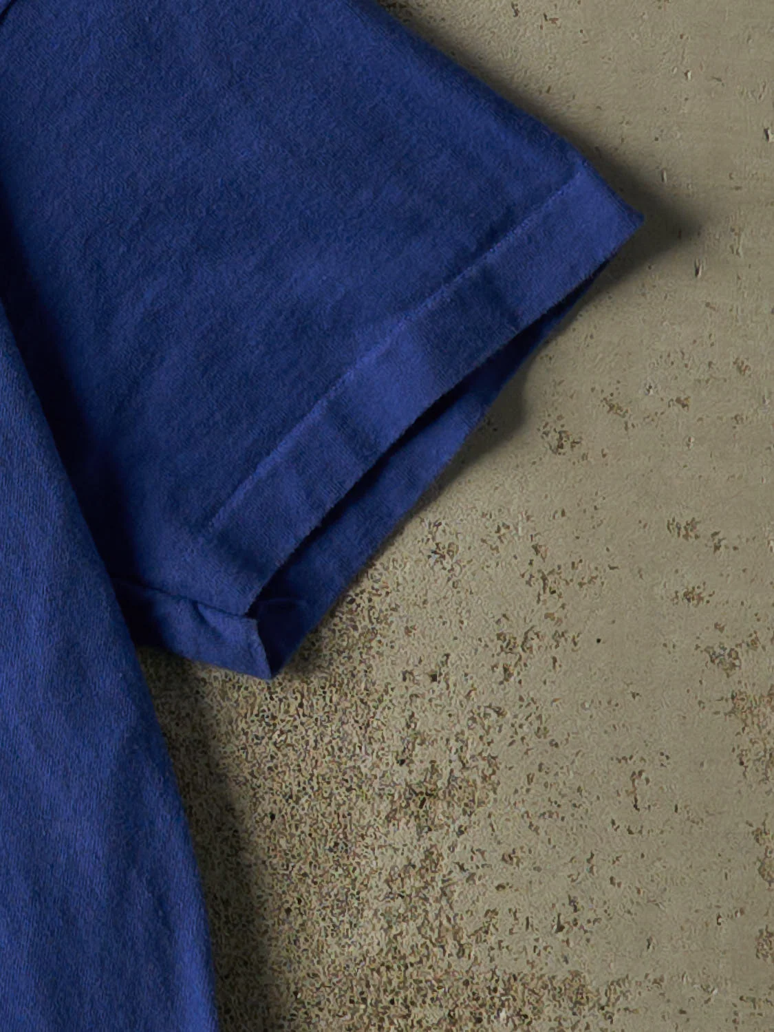 Vintage 90s Blue Blank Single Stitch Tee (M) - Image 4