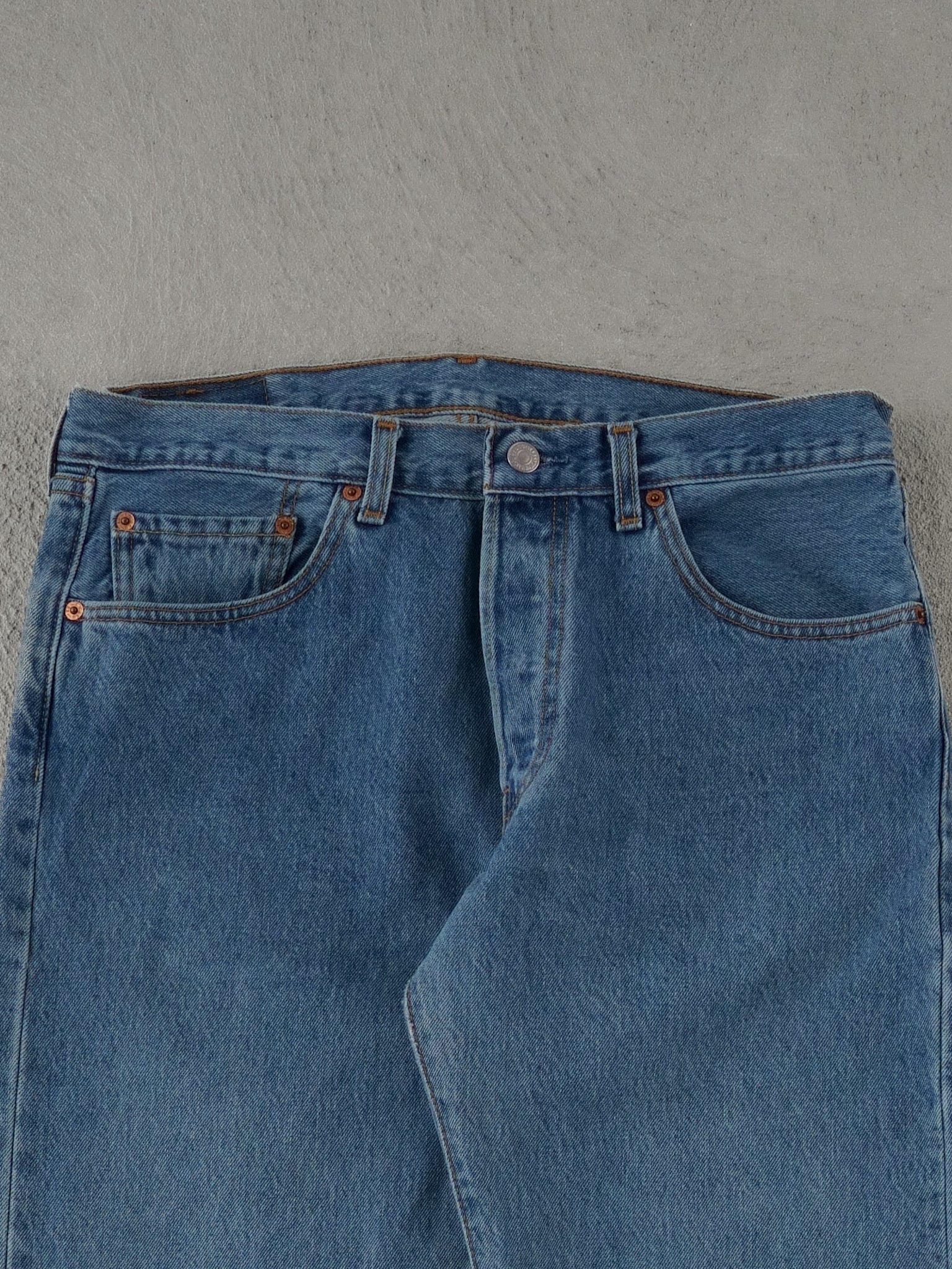 Vintage 90s Blue Levi's 501 Denim Jeans (32x34) - Image 3