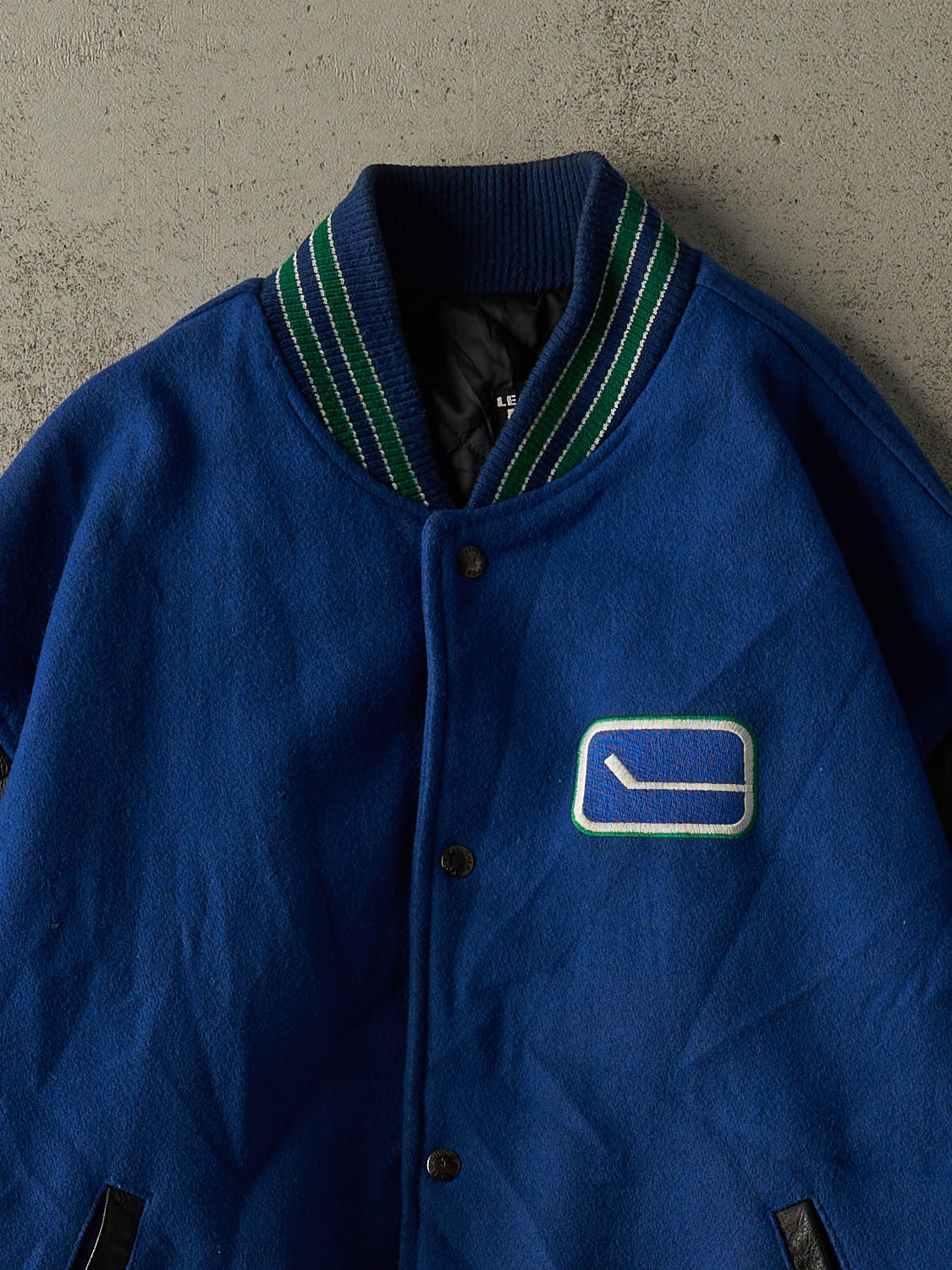 Vintage 90s Blue Vancouver Canucks Varsity Jacket (XL) - Image 3
