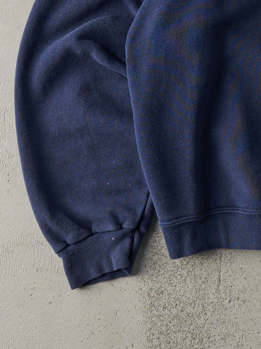 Vintage 90s Blue Yellowstone Embroidered Crewneck (L) - Image 3