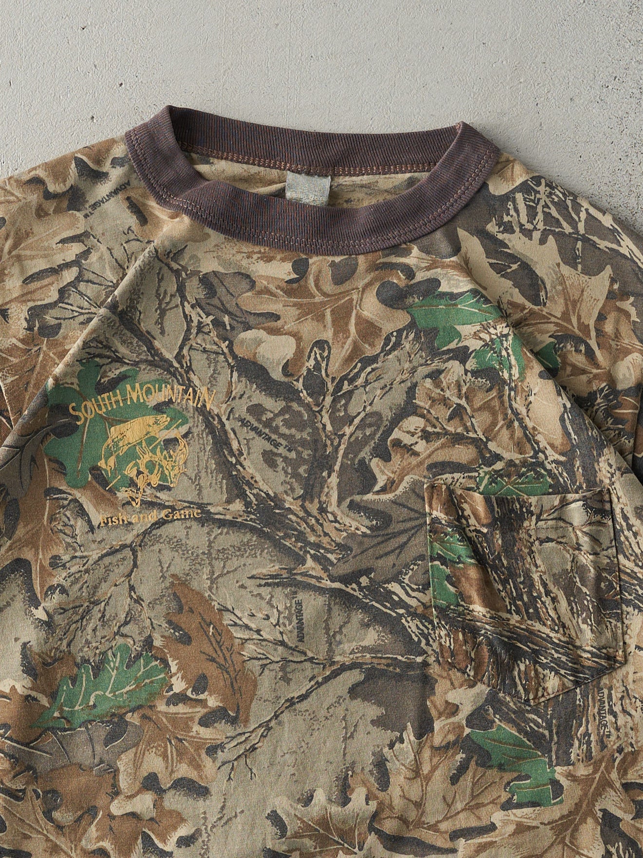 Vintage 90s Faded Brown Advantage x South Mountain Camo Pocket Tee (S/M) - Image 3