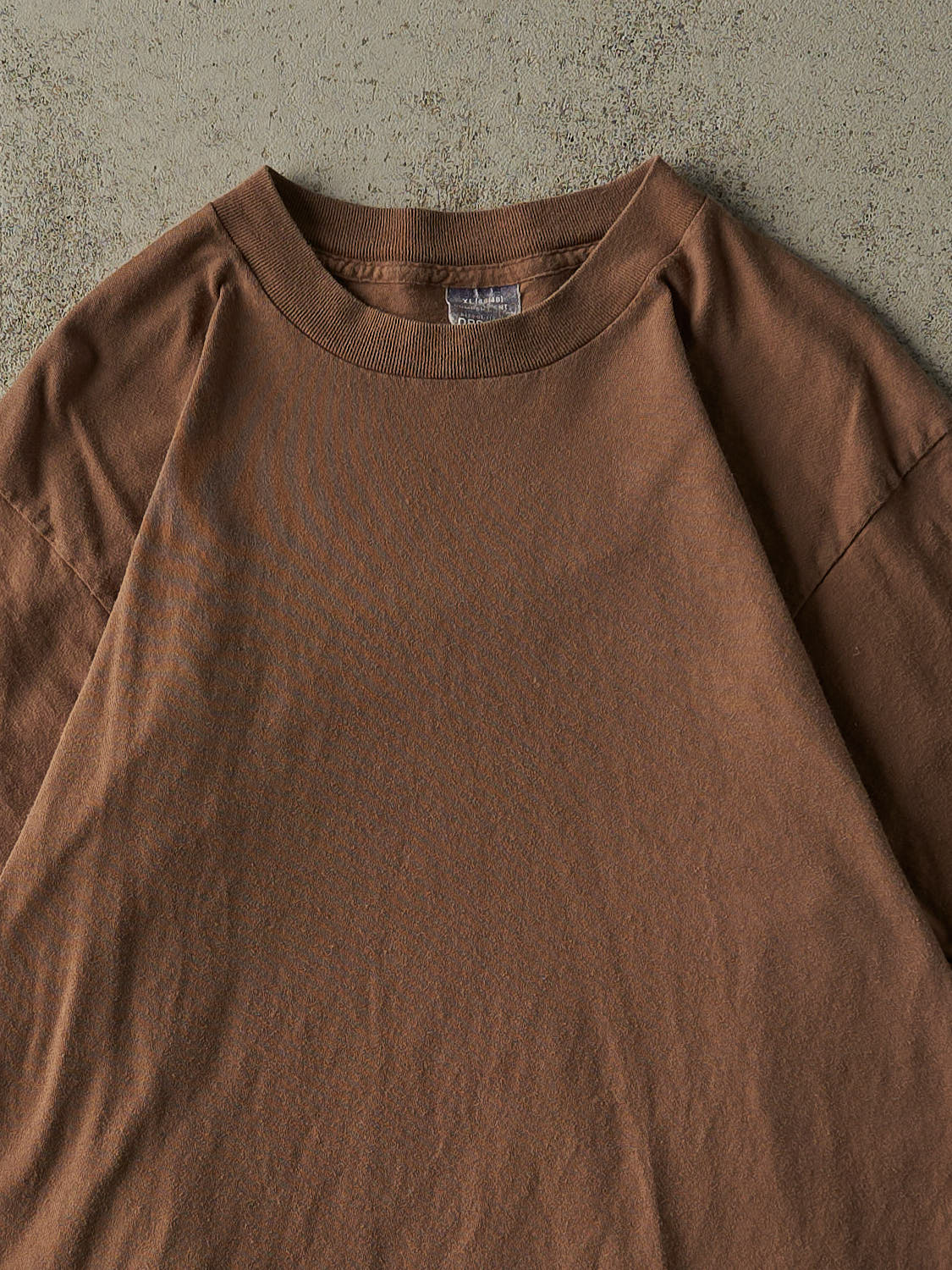 Vintage 90s Brown Blank Single Stitch Tee (S/M) - Image 2