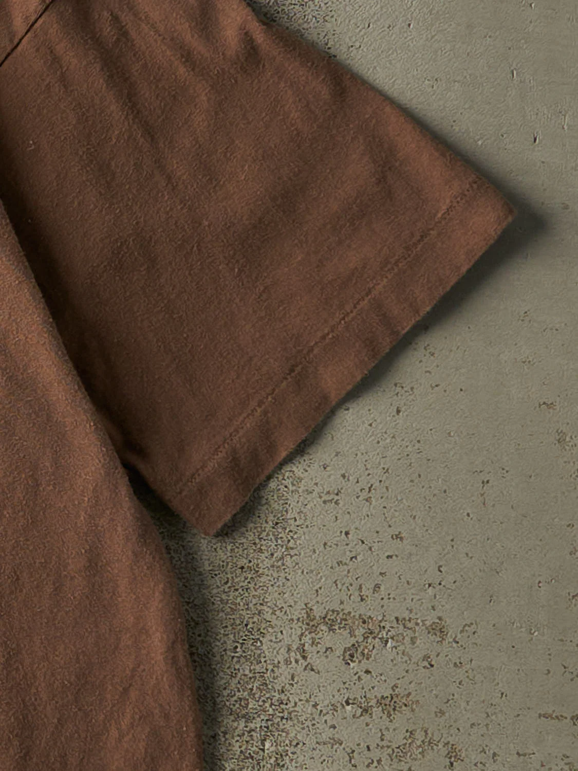 Vintage 90s Brown Blank Single Stitch Tee (S/M) - Image 3